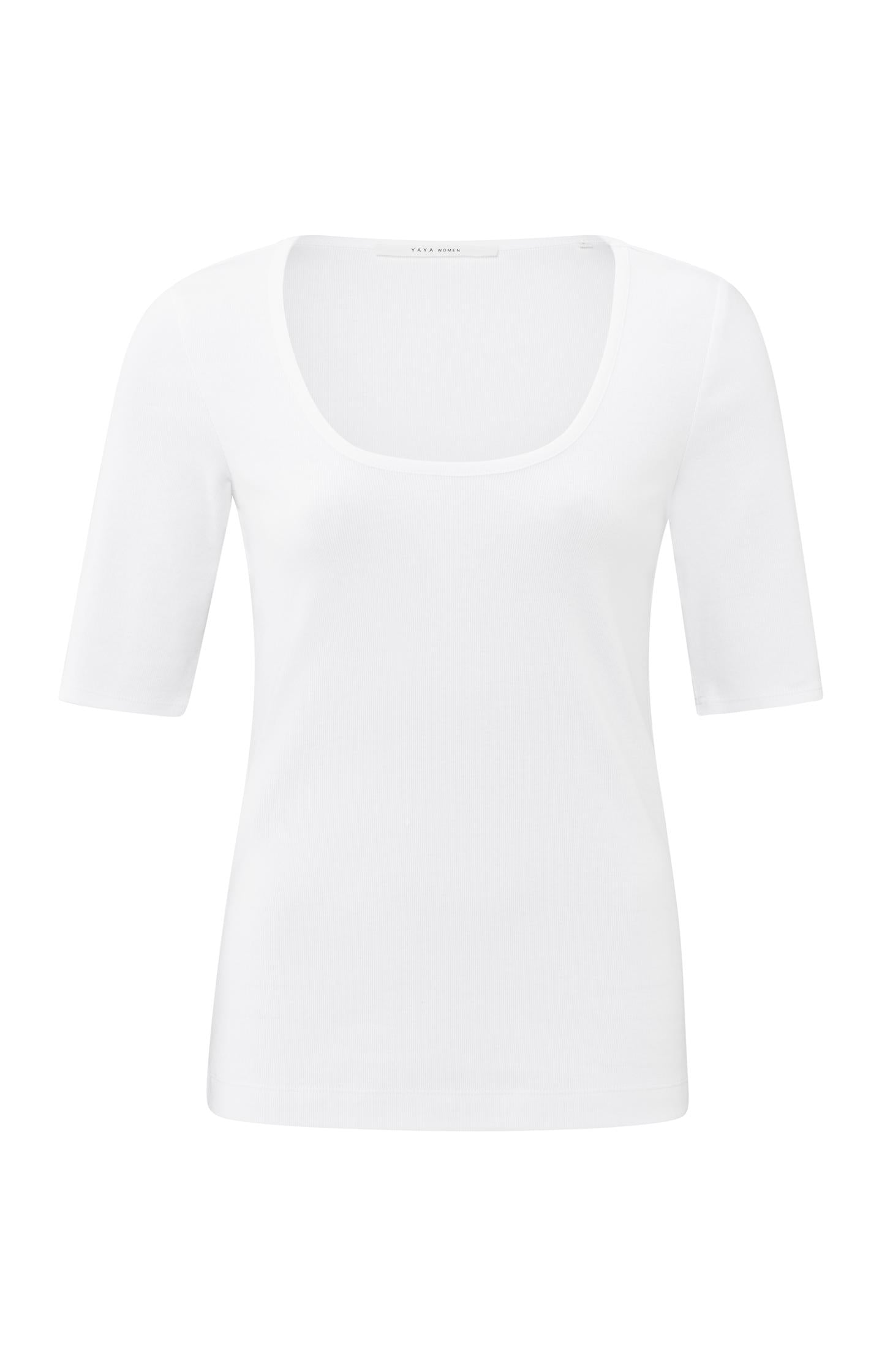 Ribbed T-shirt with round neck and half-length sleeves - Type: product