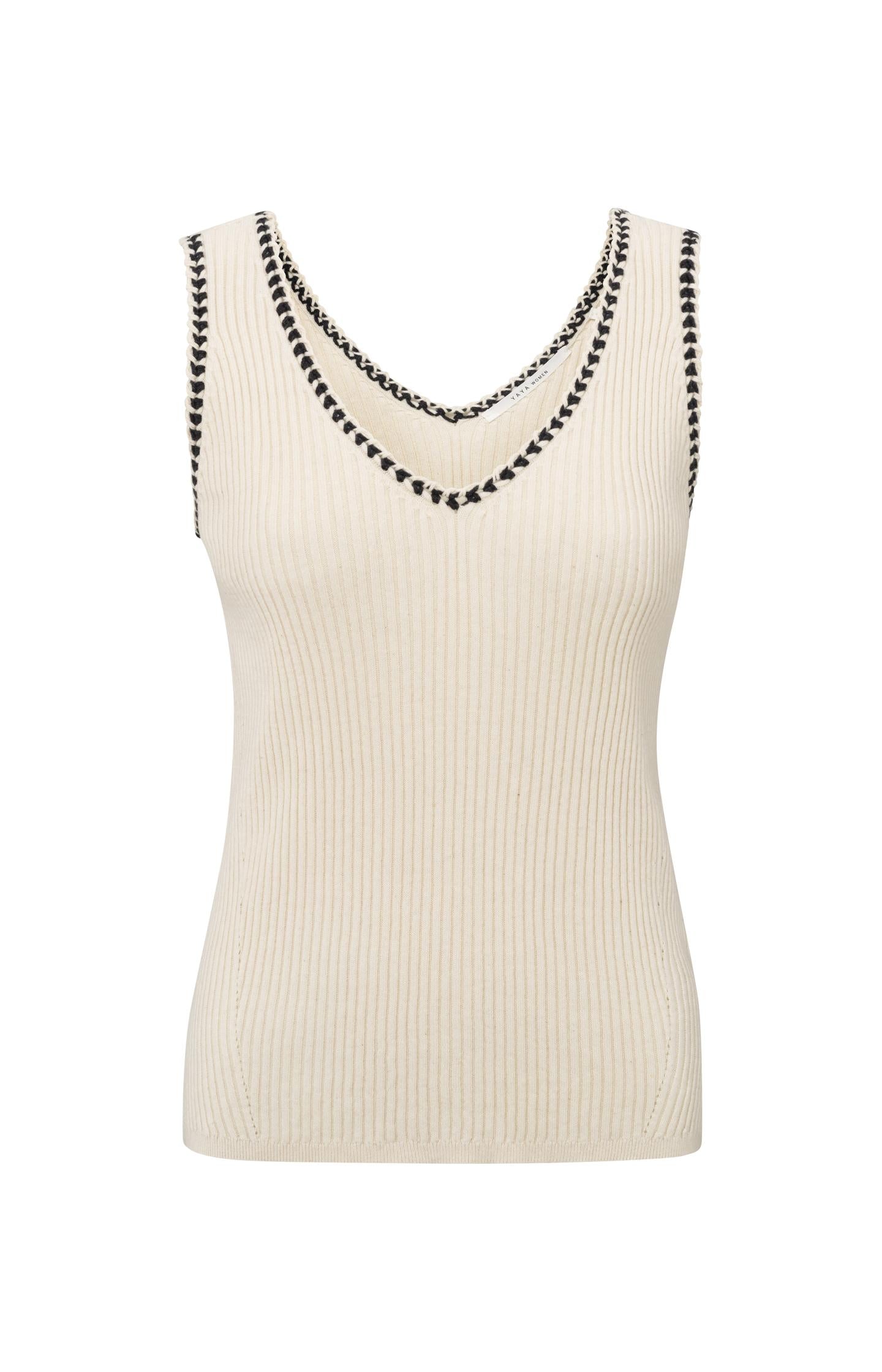 Ribbed tank top with stitch detail and fitted fit - Type: product