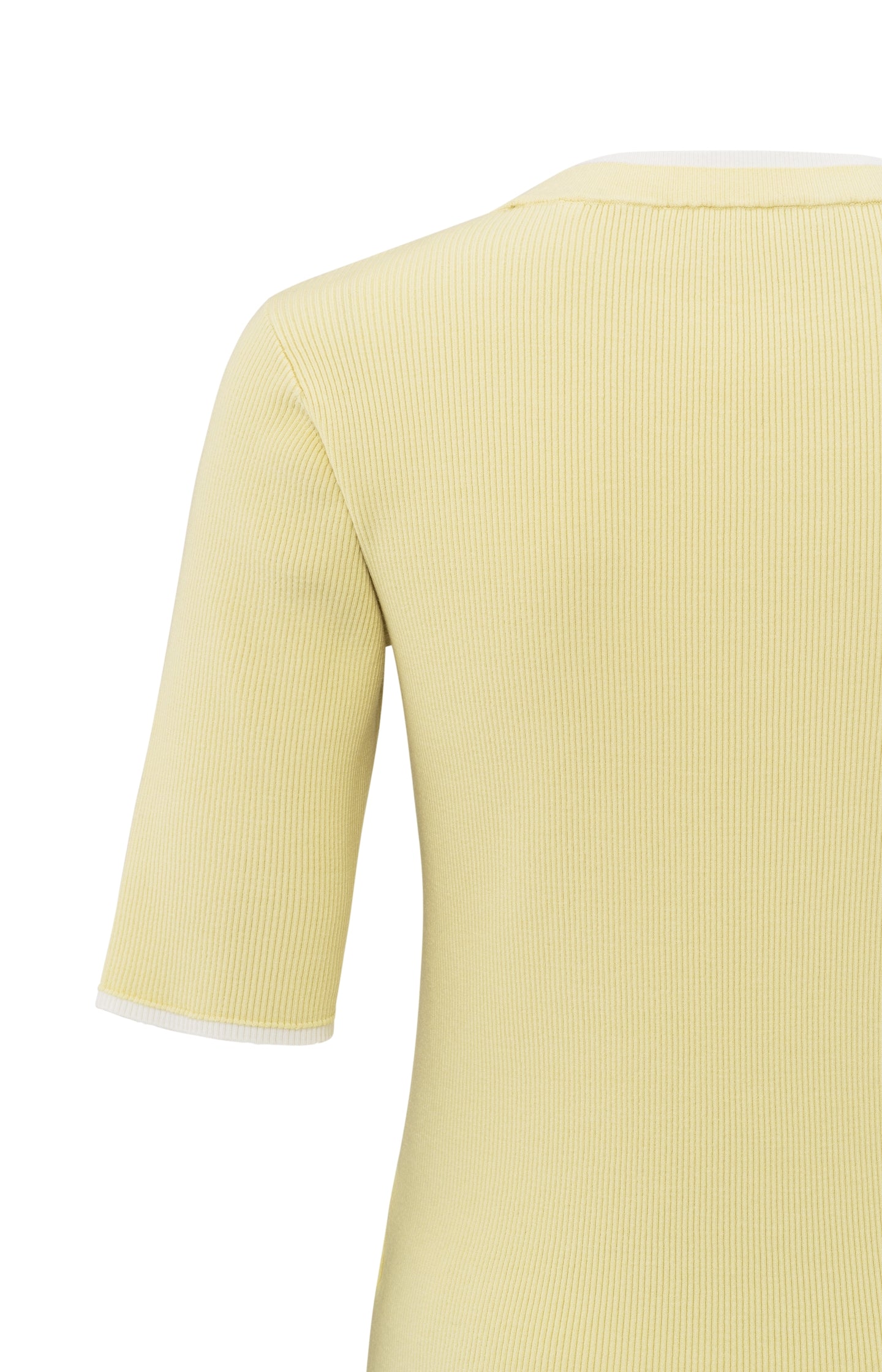 Ribbed top with half sleeves