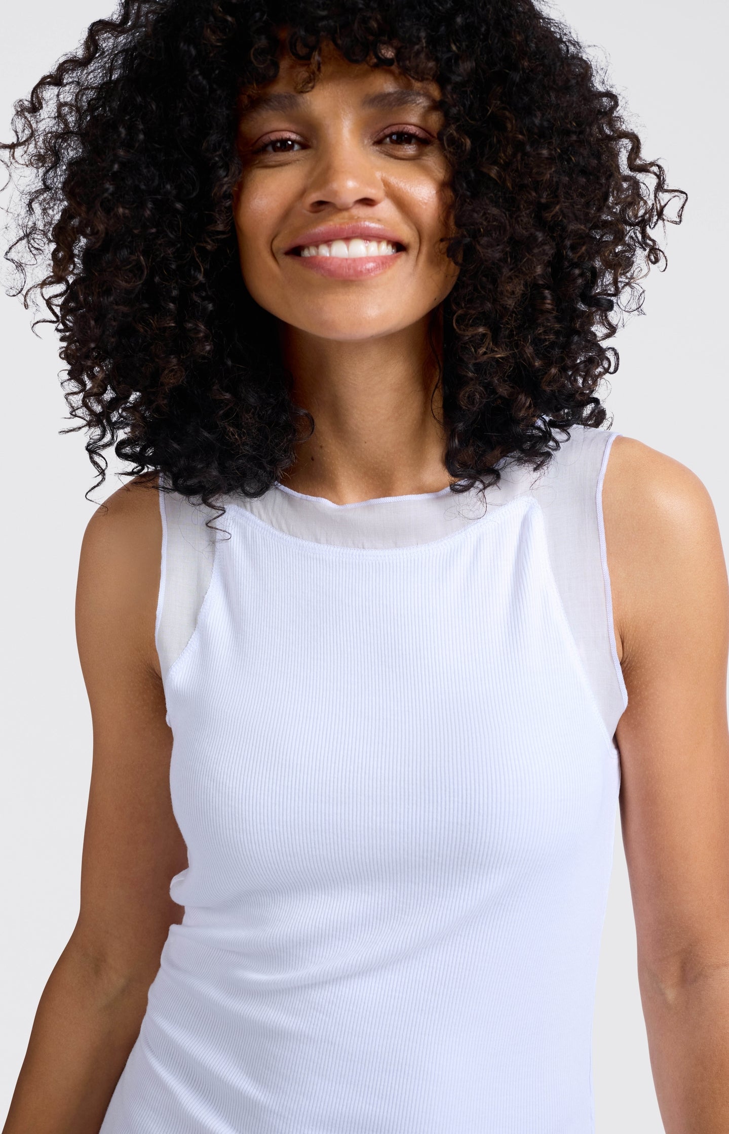 Ribbed top with woven mesh details