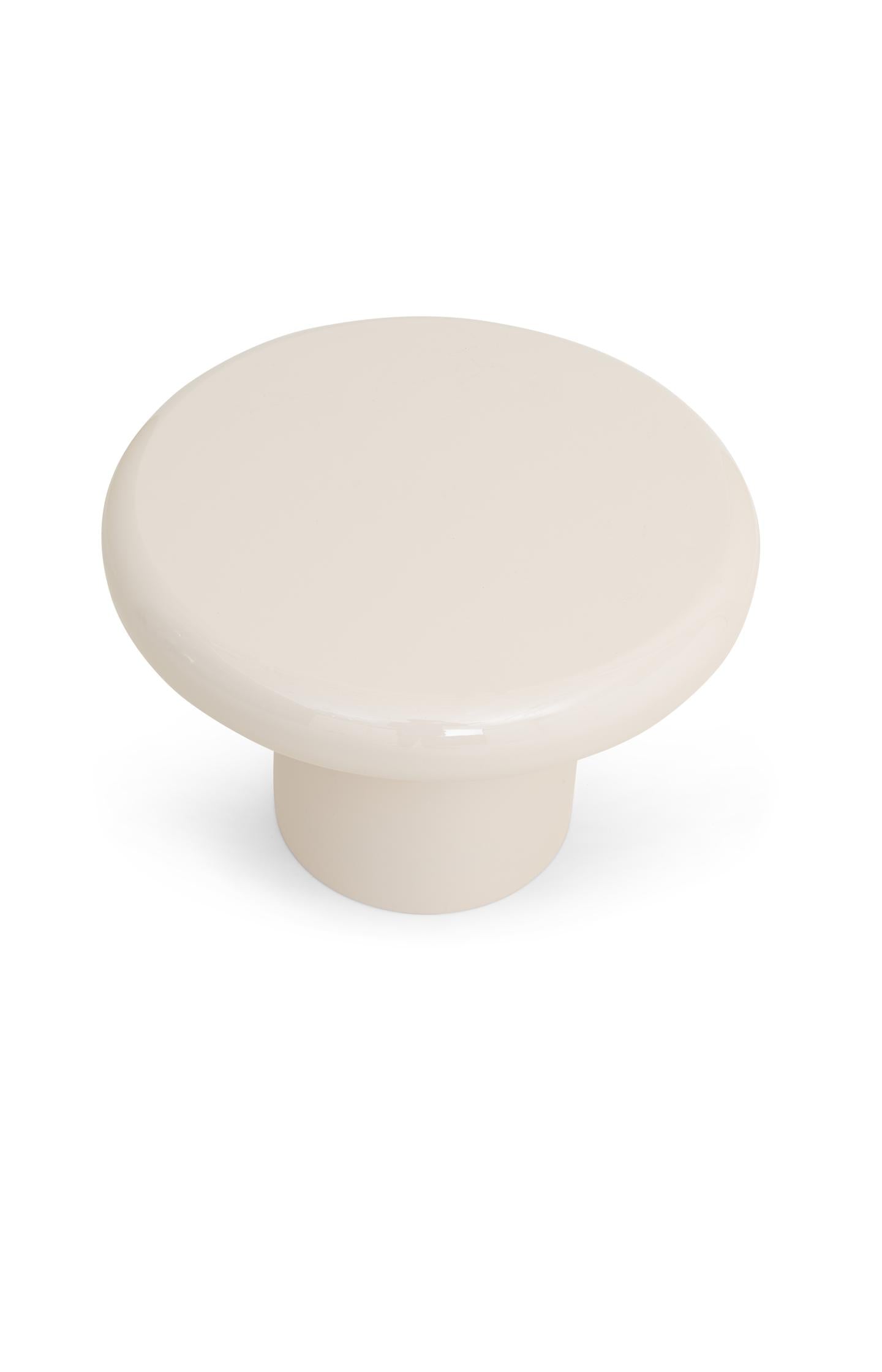 Round coffee table with glossy finish