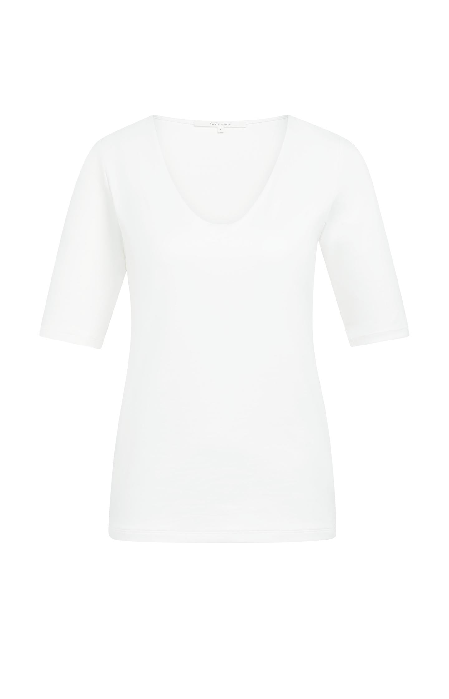 Basic T-shirt with round V-neck and mid-length sleeves - Type: lookbook