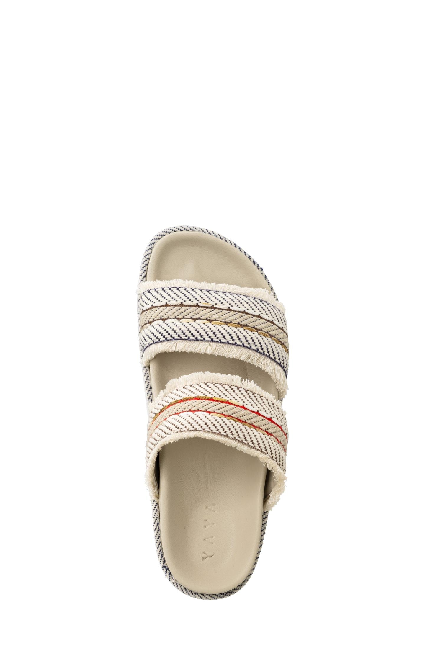 Sandals with braided straps and fringes