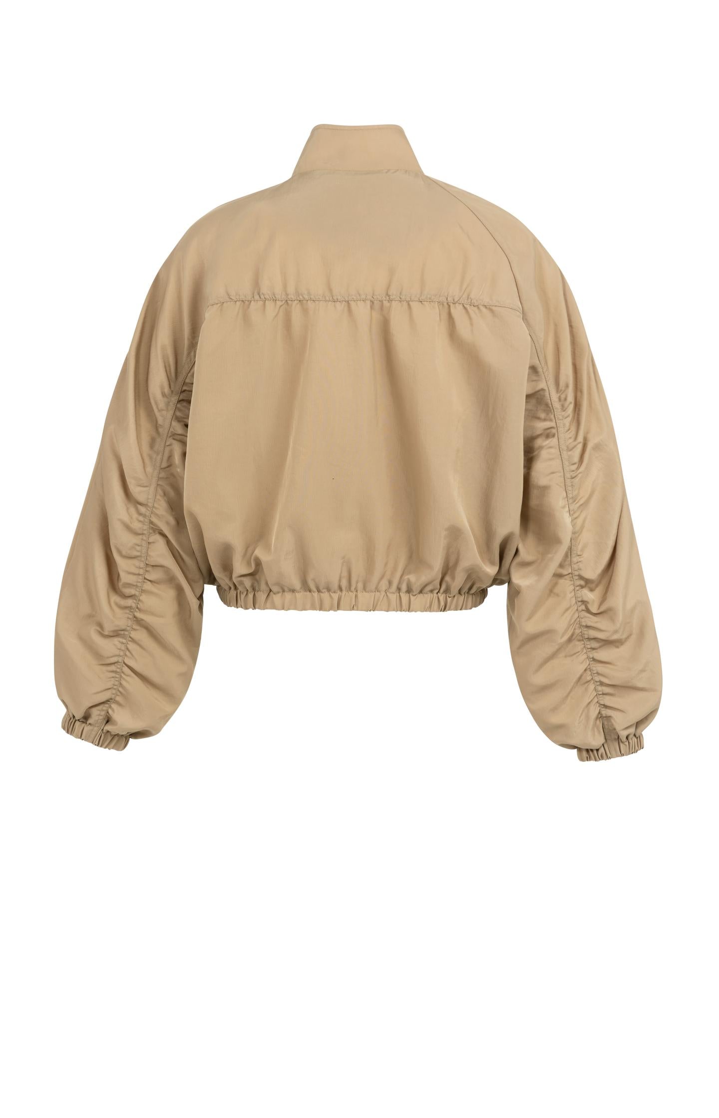 Short oversized jacket with pleated details