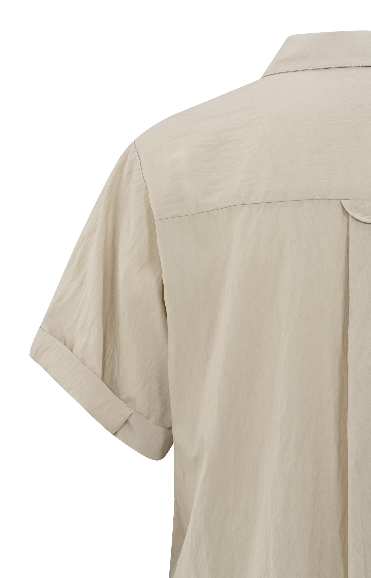 Short sleeve blouse with refined placket detail