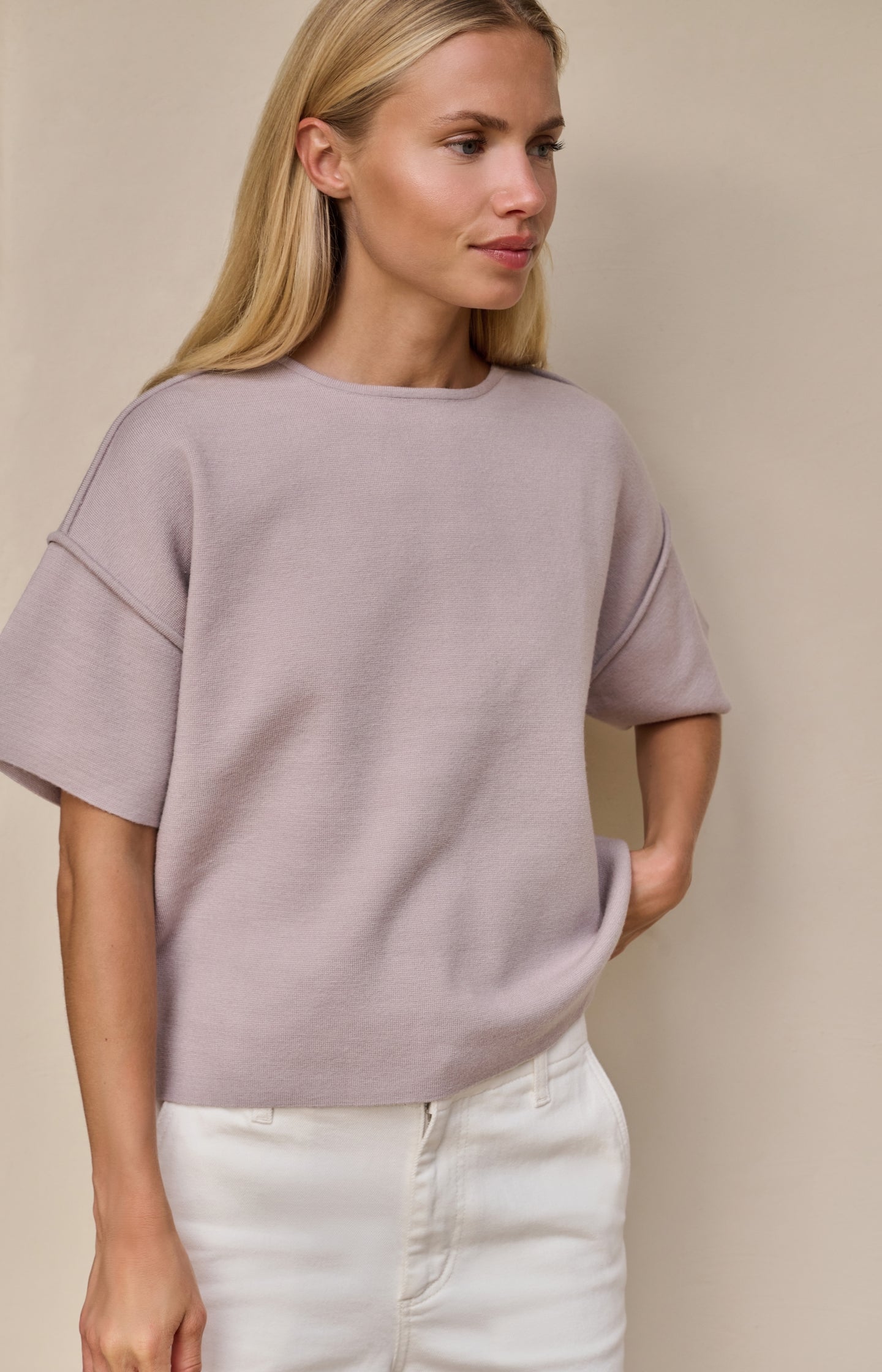 Short sleeve sweater with seam details