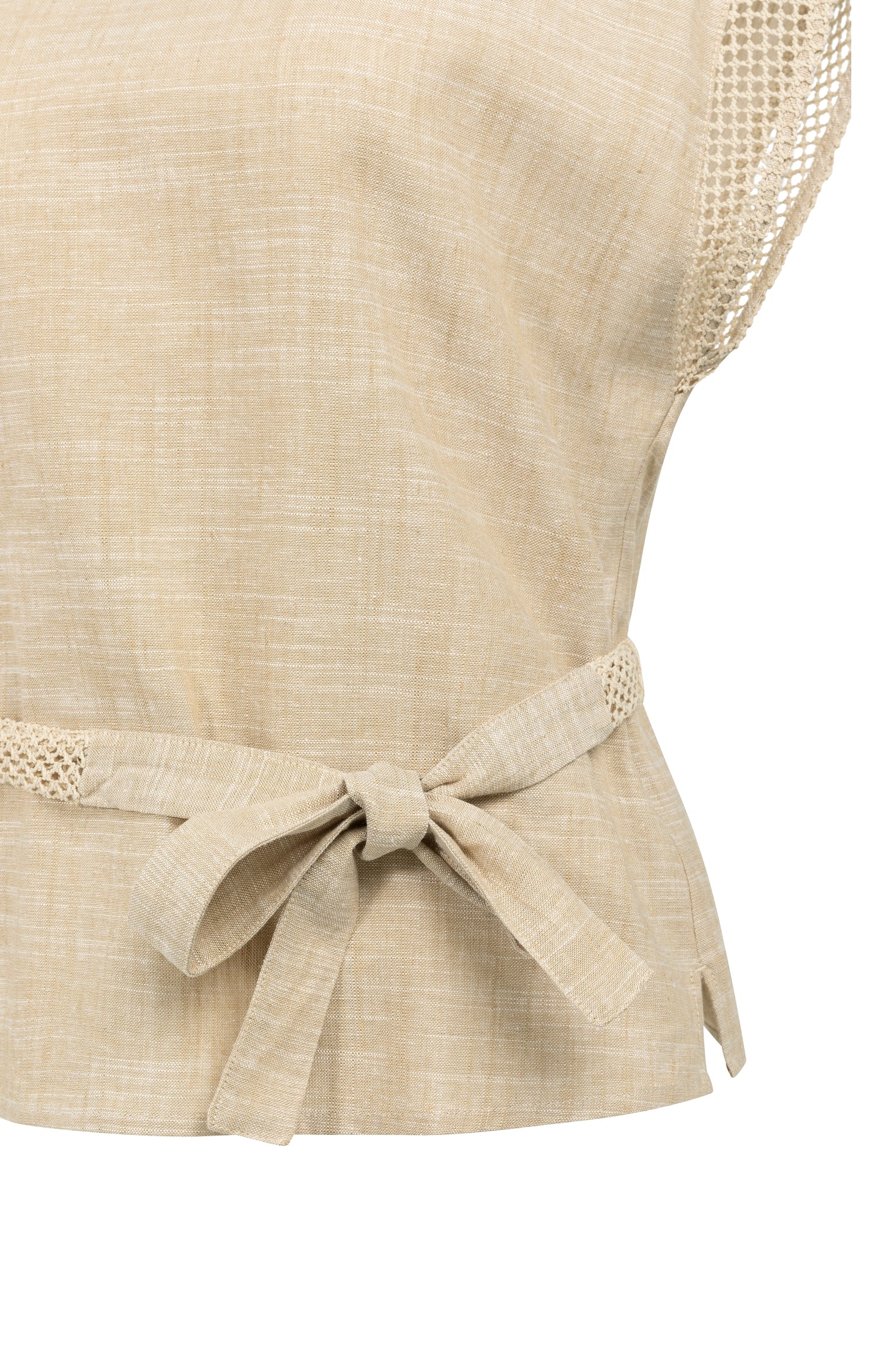 Short sleeve top with crochet details