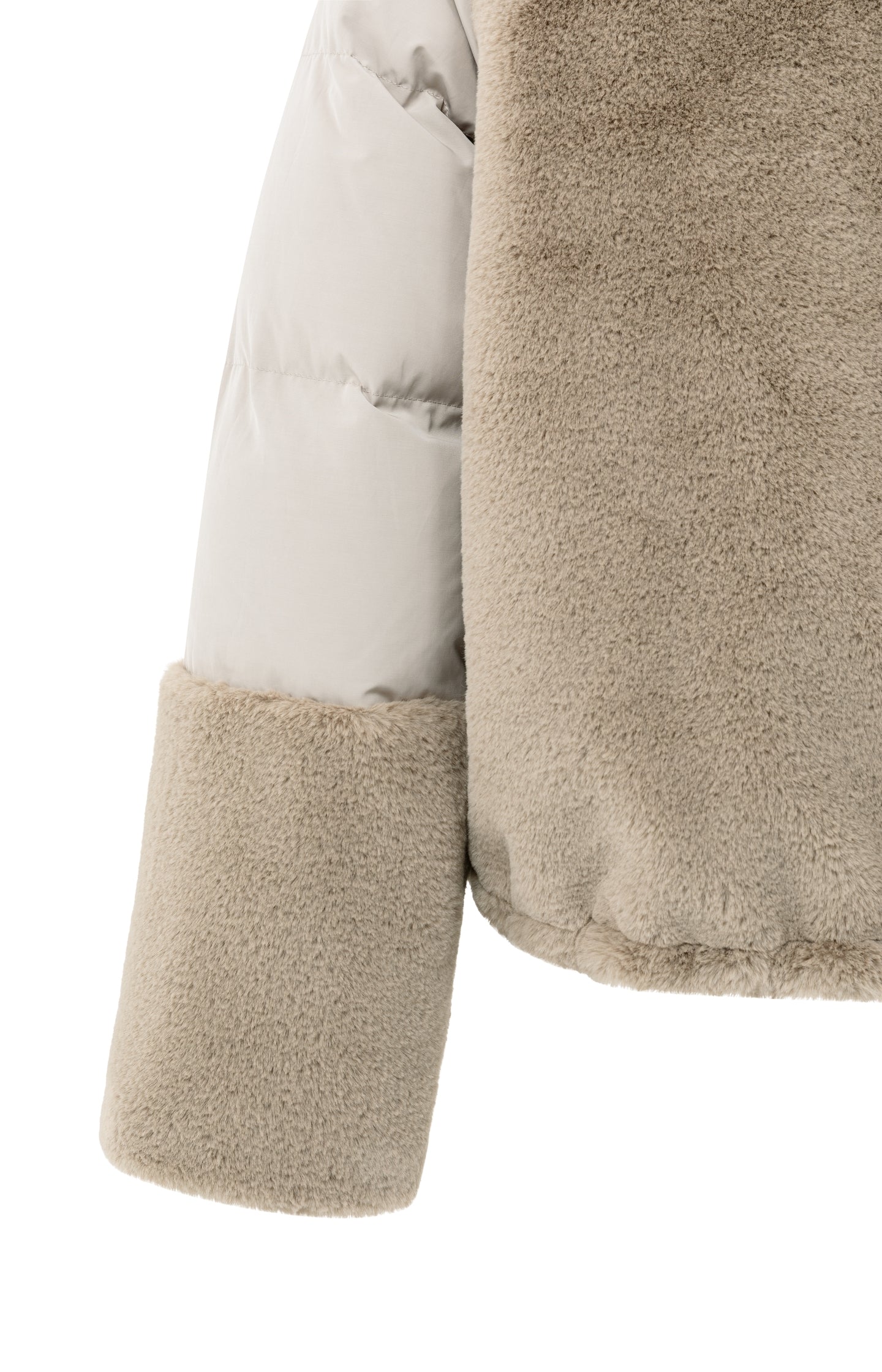 Short teddy jacket with padded sleeves