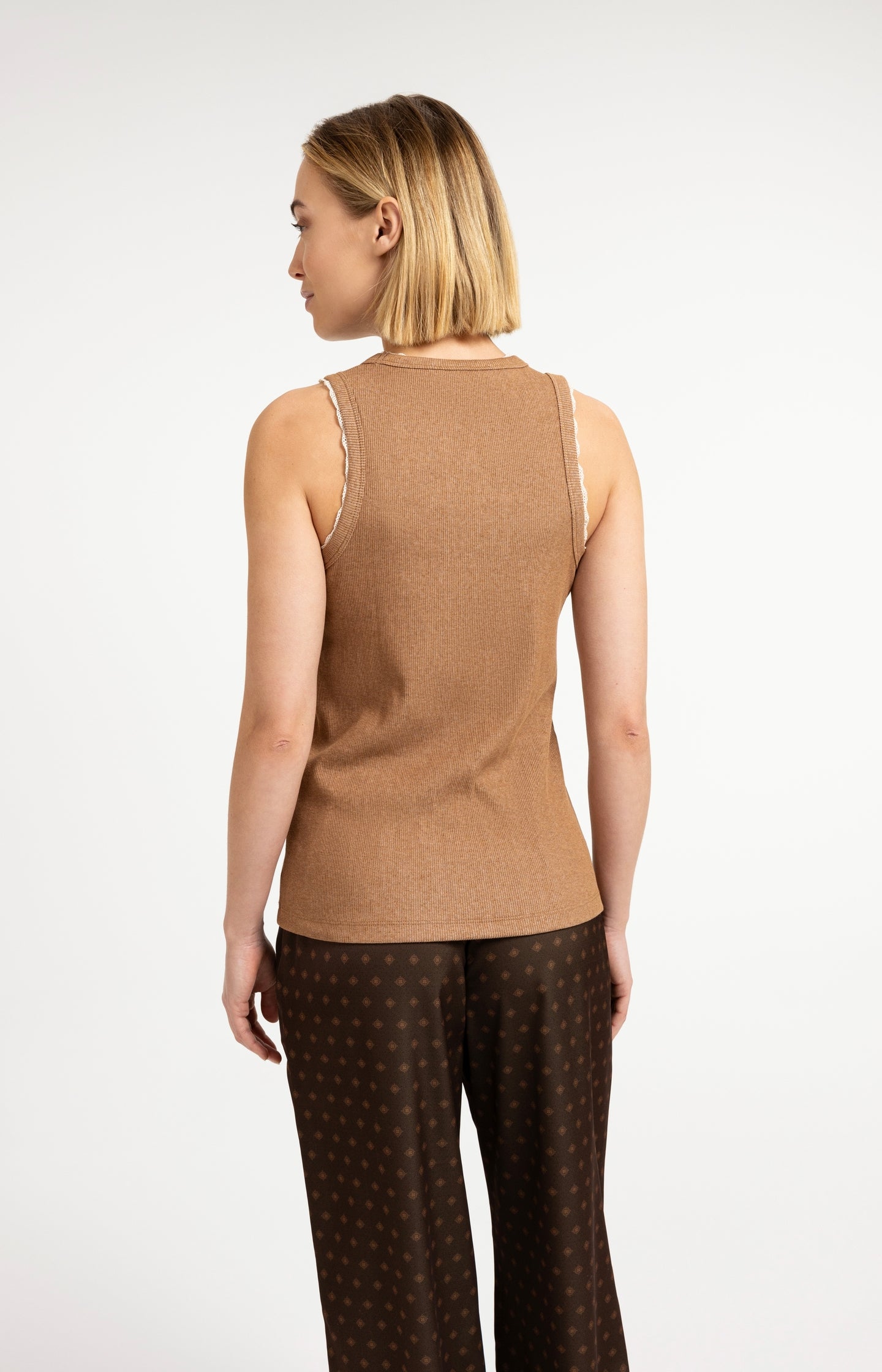 Singlet with lace details