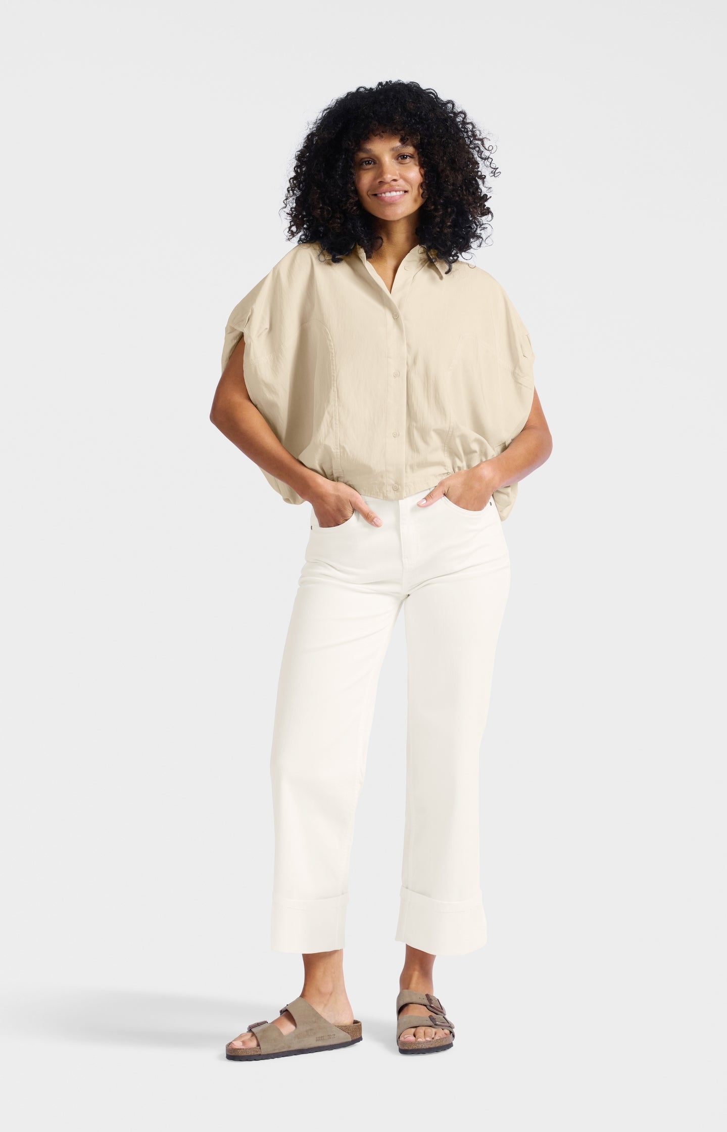 Sleeveless blouse with elastic waist