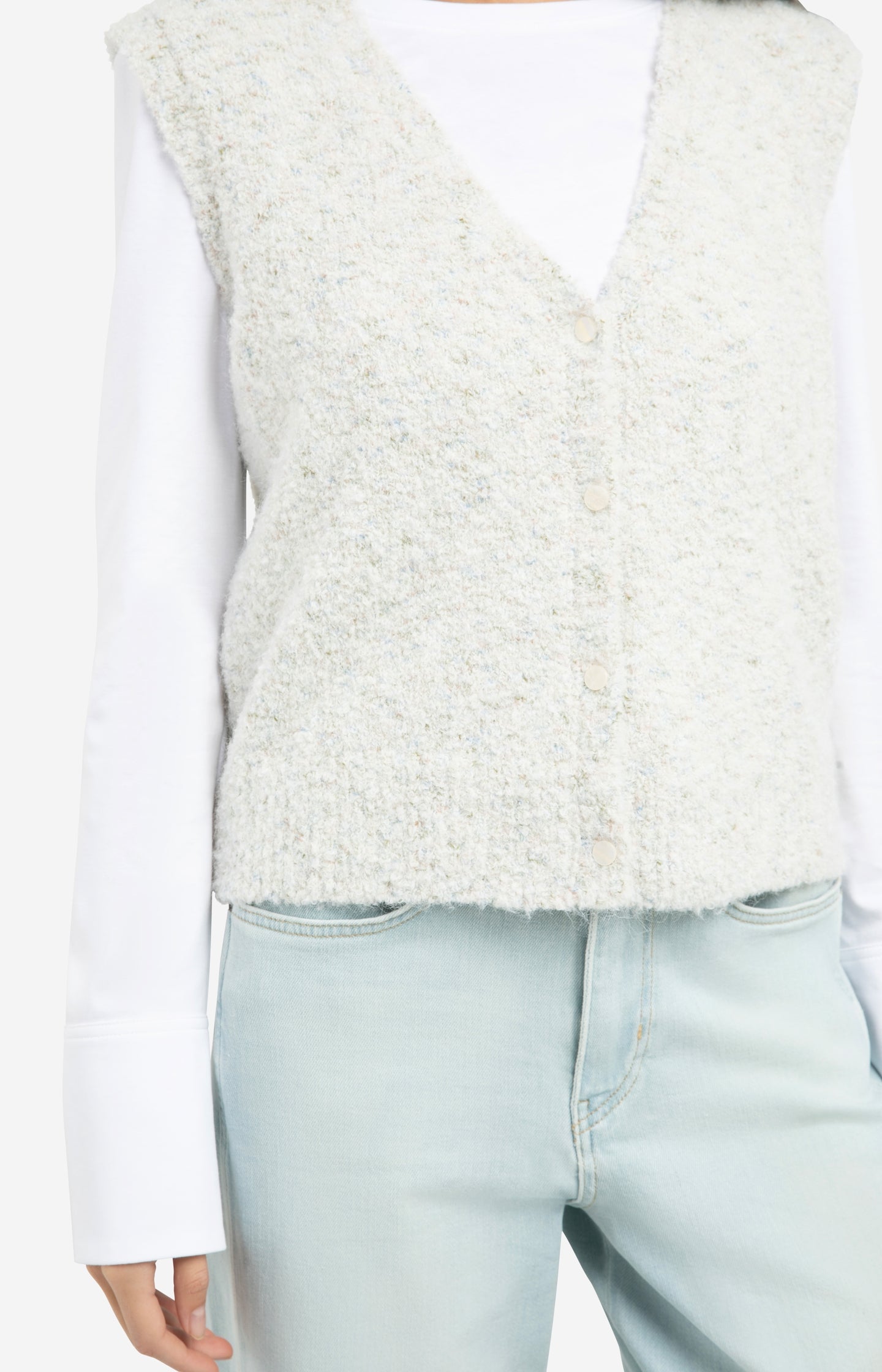 Sleeveless bouclé cardigan with buttons and color accents - Type: lookbook