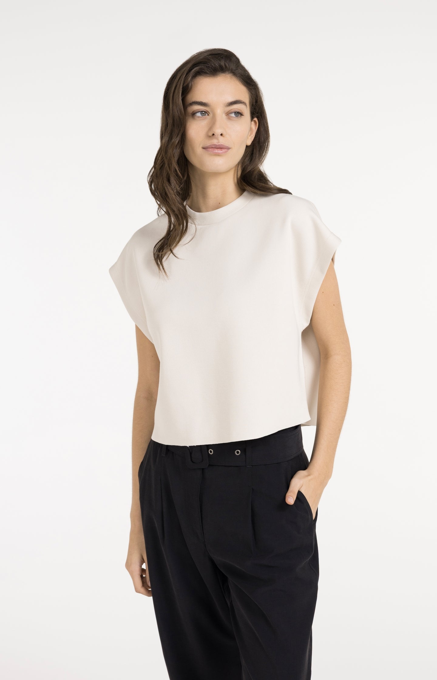 Sleeveless boxy sweatshirt with ribbed details