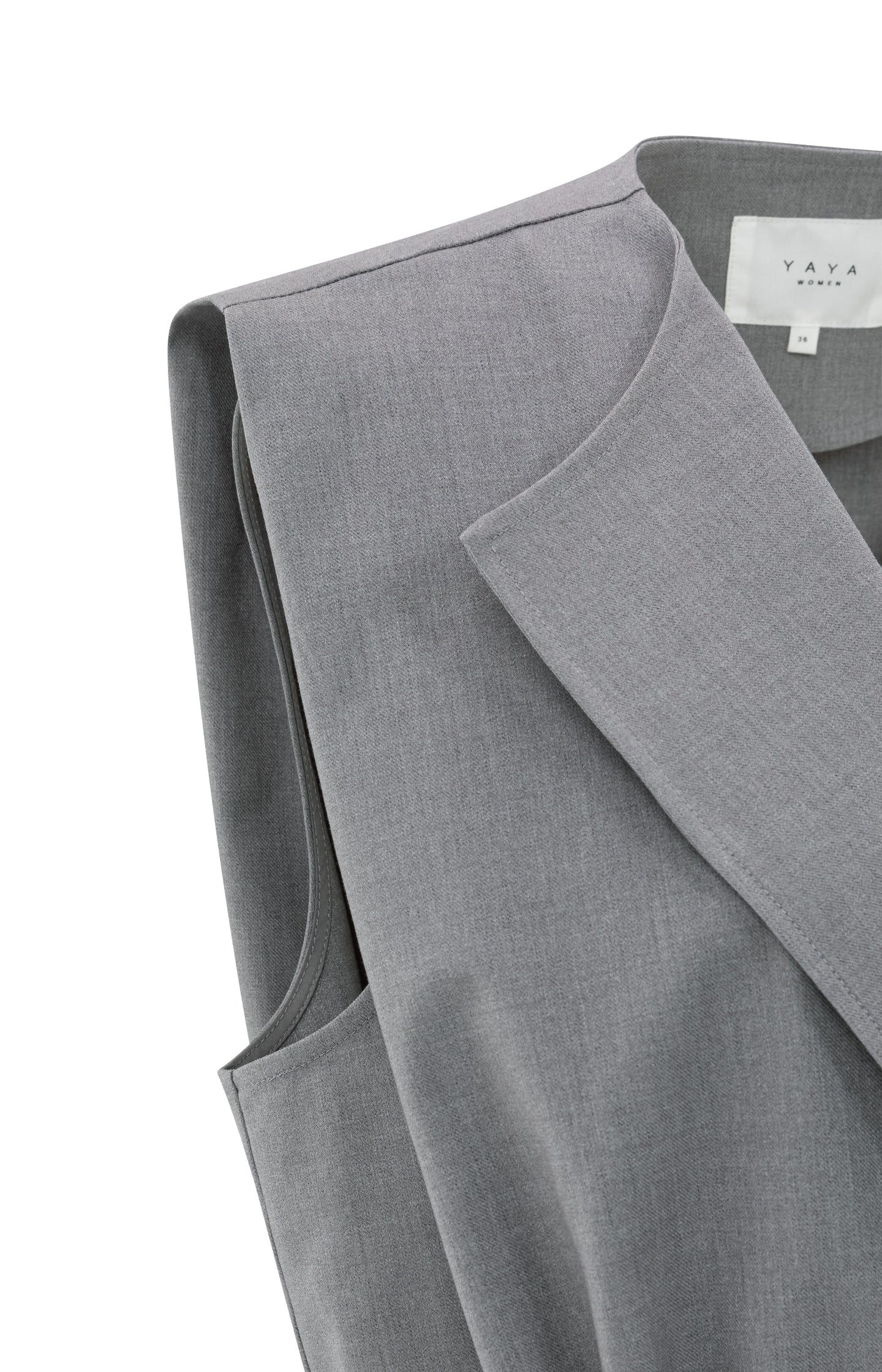 Sleeveless jacket with lapels and elastic waist