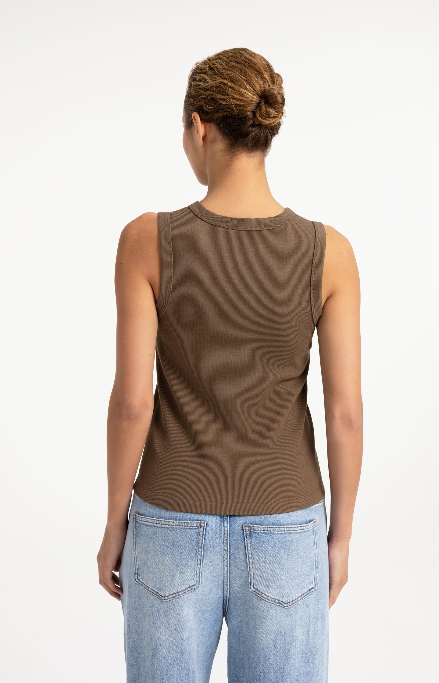 Sleeveless rib top with button placket