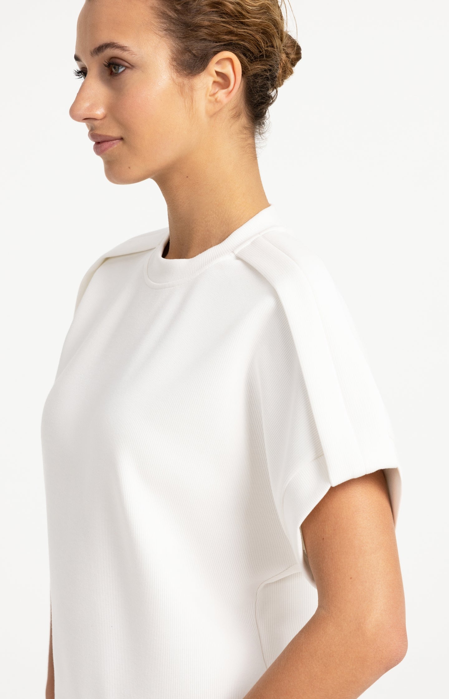 Sleeveless sweatshirt with pleated shoulder detail
