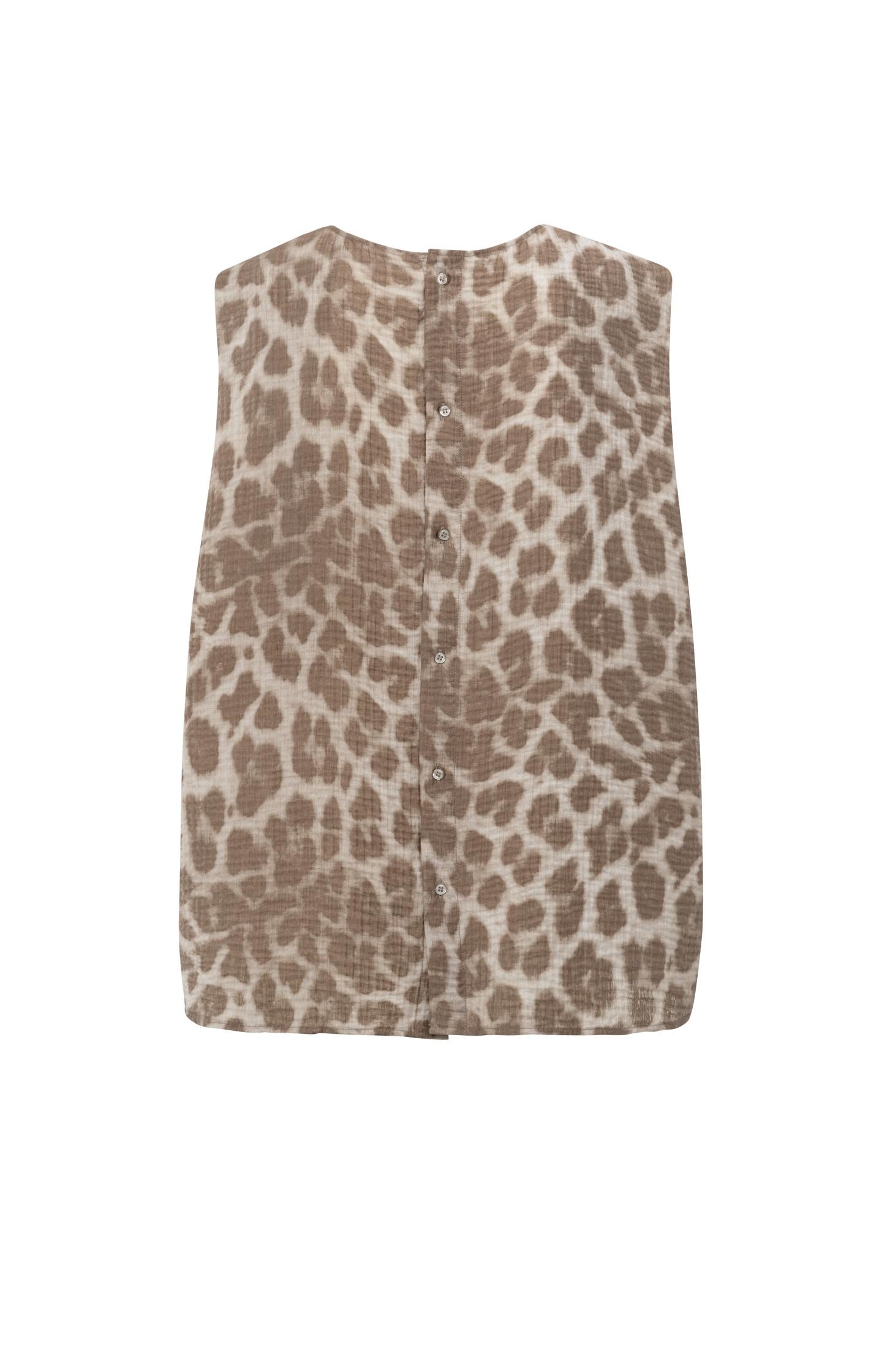 Sleeveless top with leopard print and back buttons