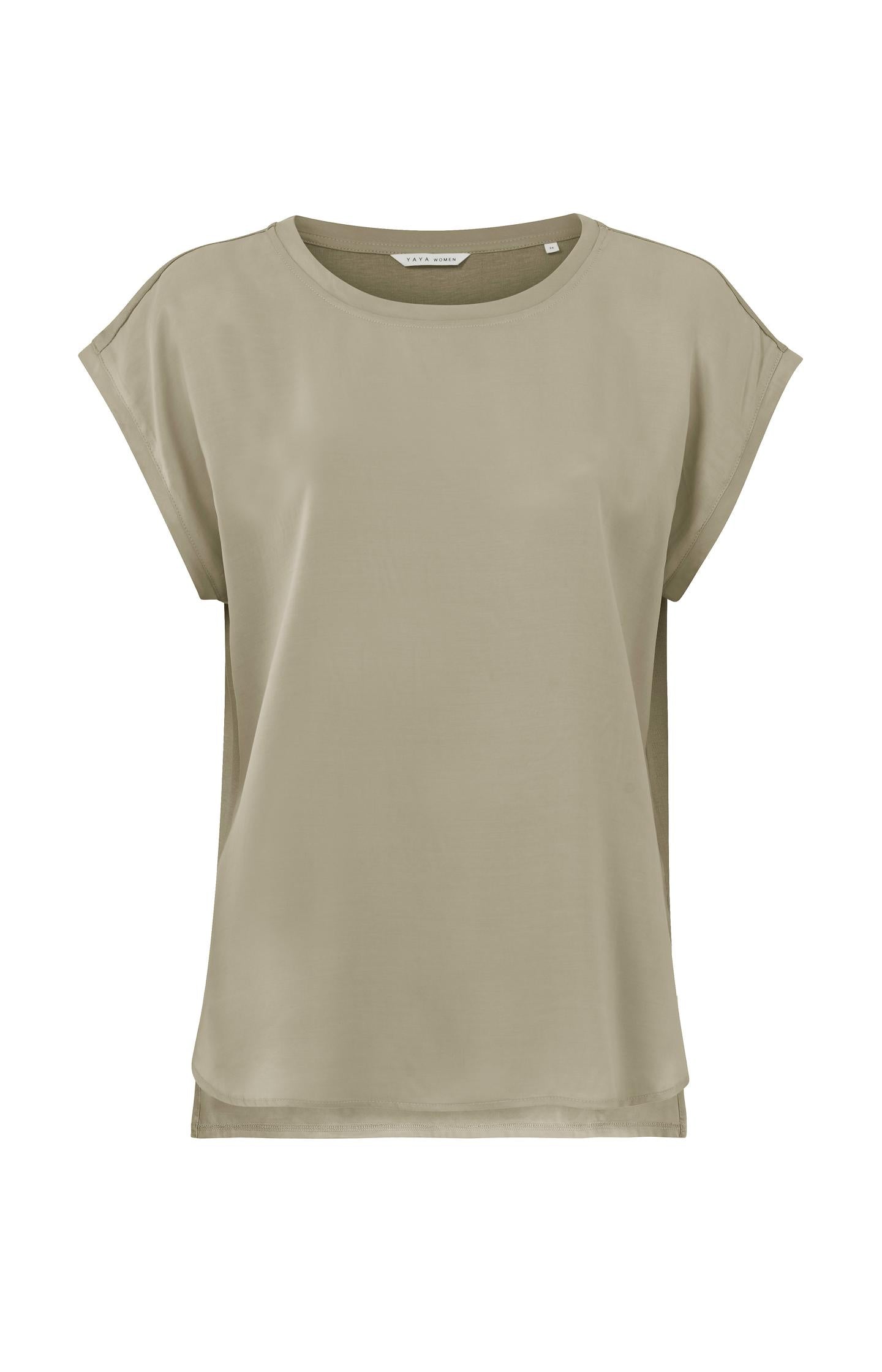 Sleeveless top with round neck in fabric mix
