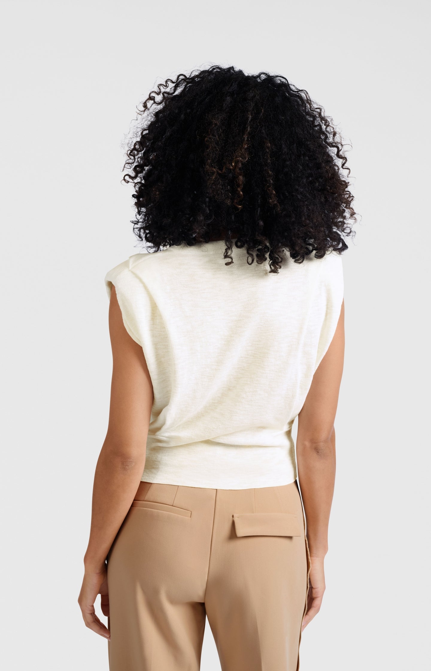 Sleeveless top with shoulder details - Type: lookbook