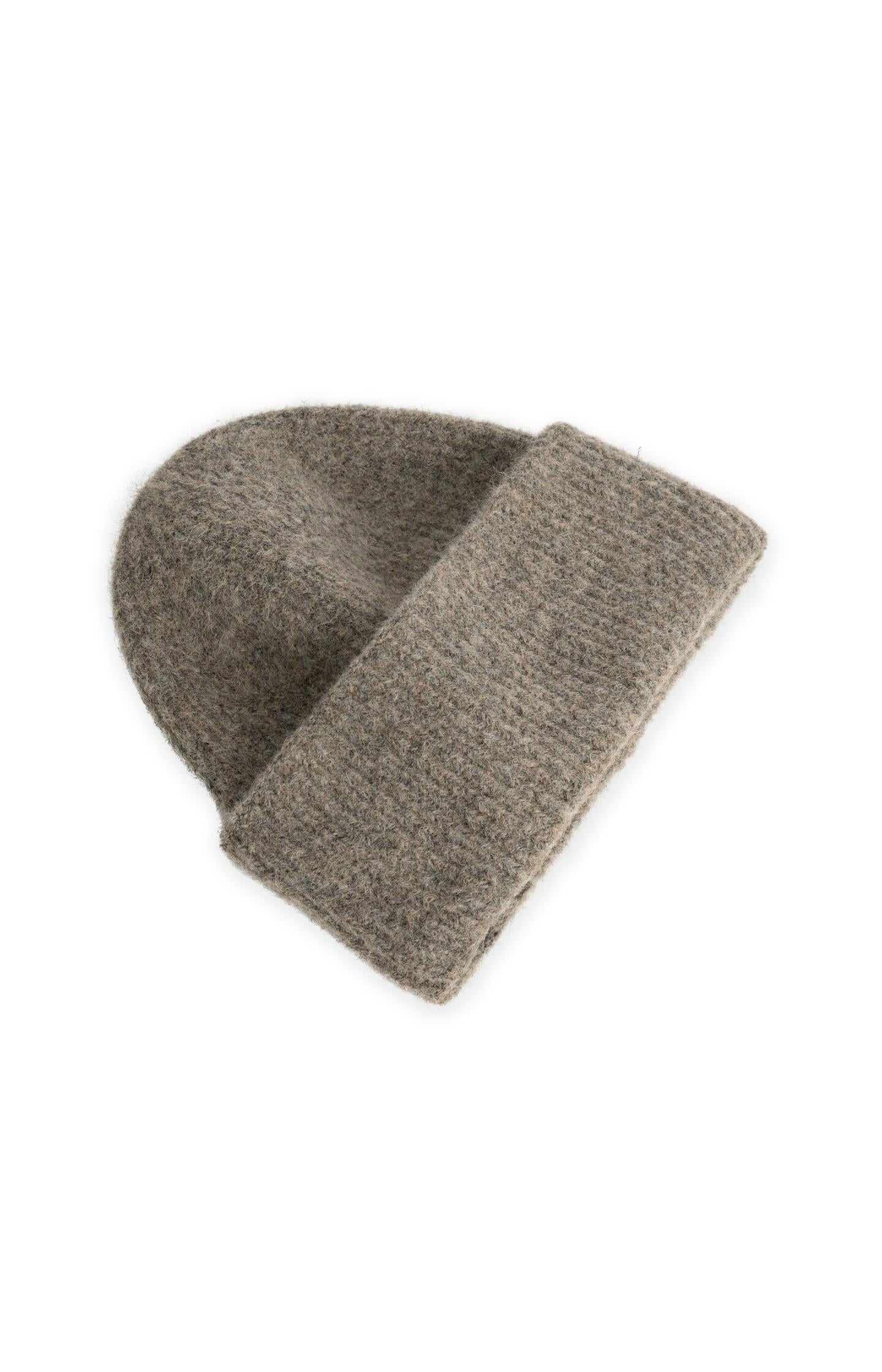 Soft knitted beanie with turned cuff - Type: product