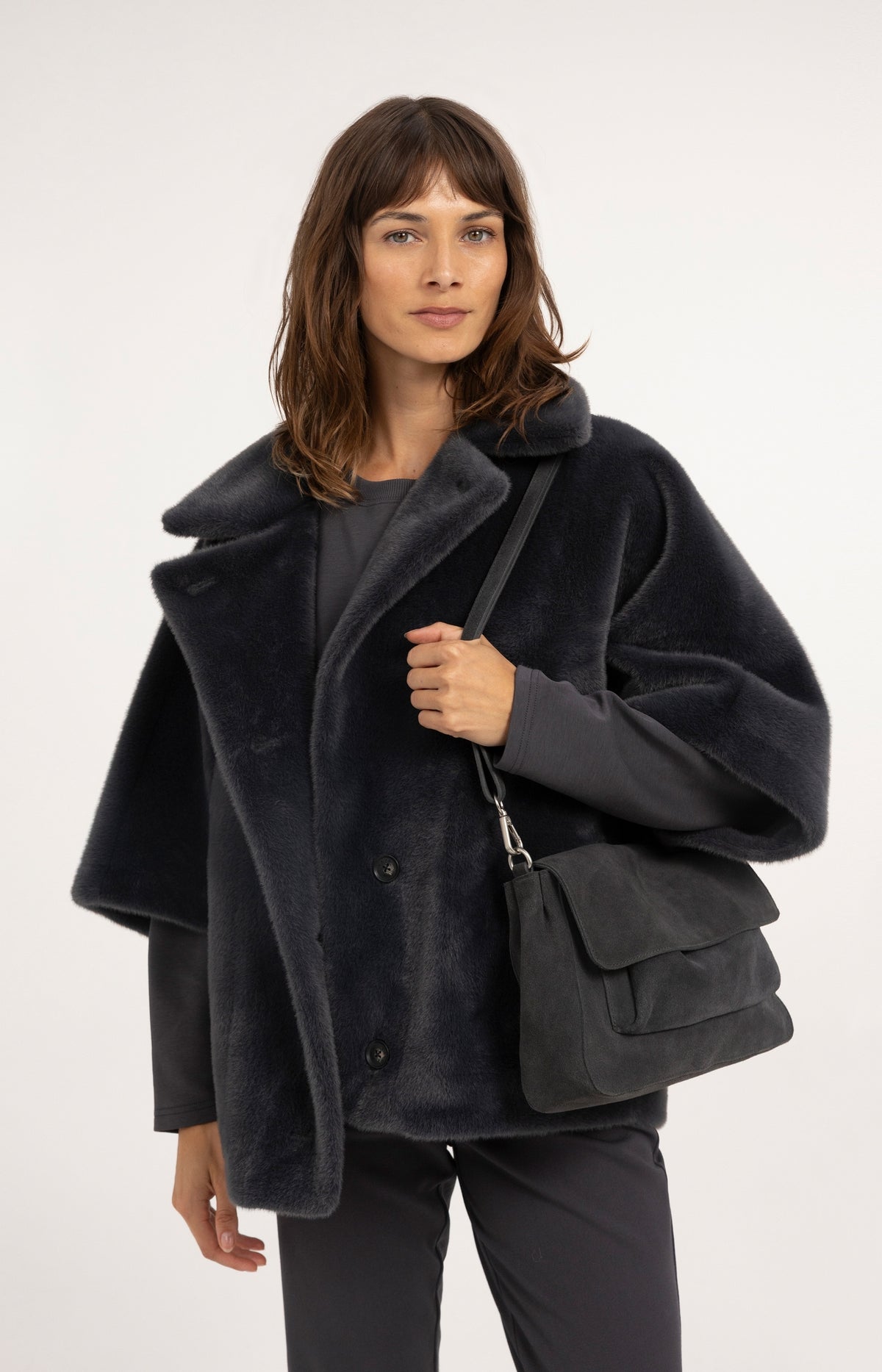 Soft suede shoulder bag with detachable strap - Grey