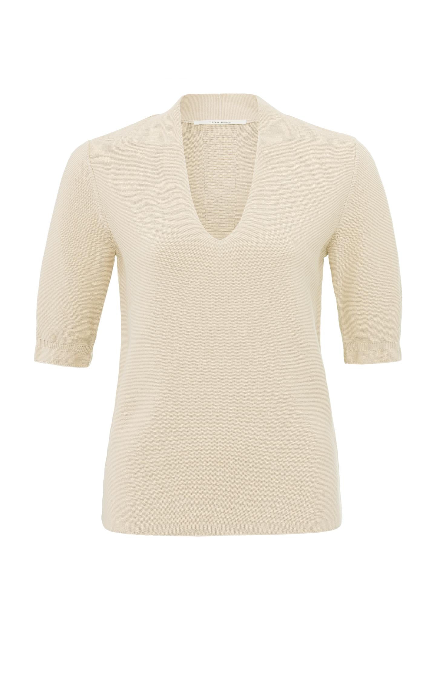 Beige zachte trui met diepe V-hals en korte mouwen – YAYA