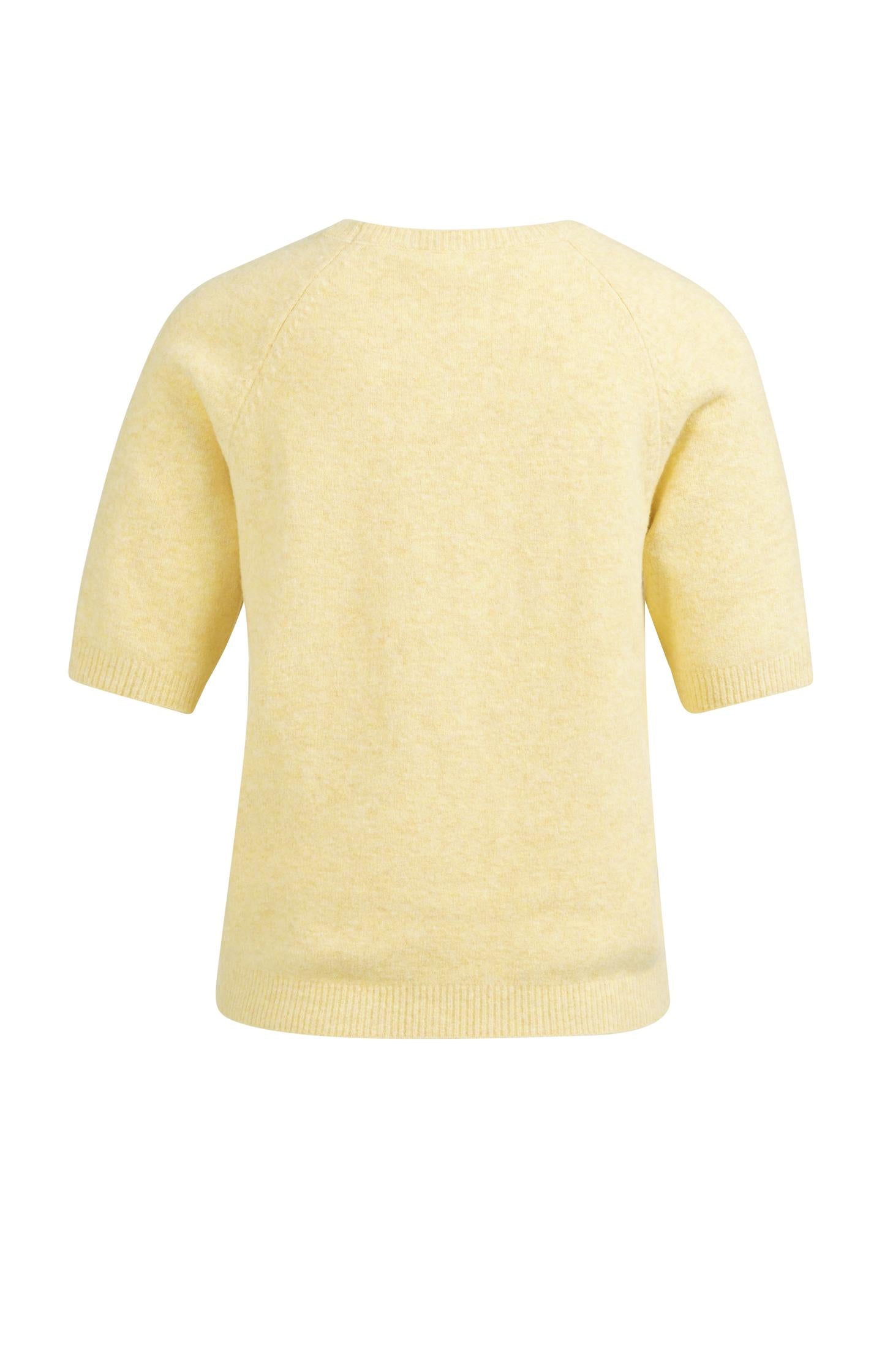 Soft sweater with short sleeves and round neckline