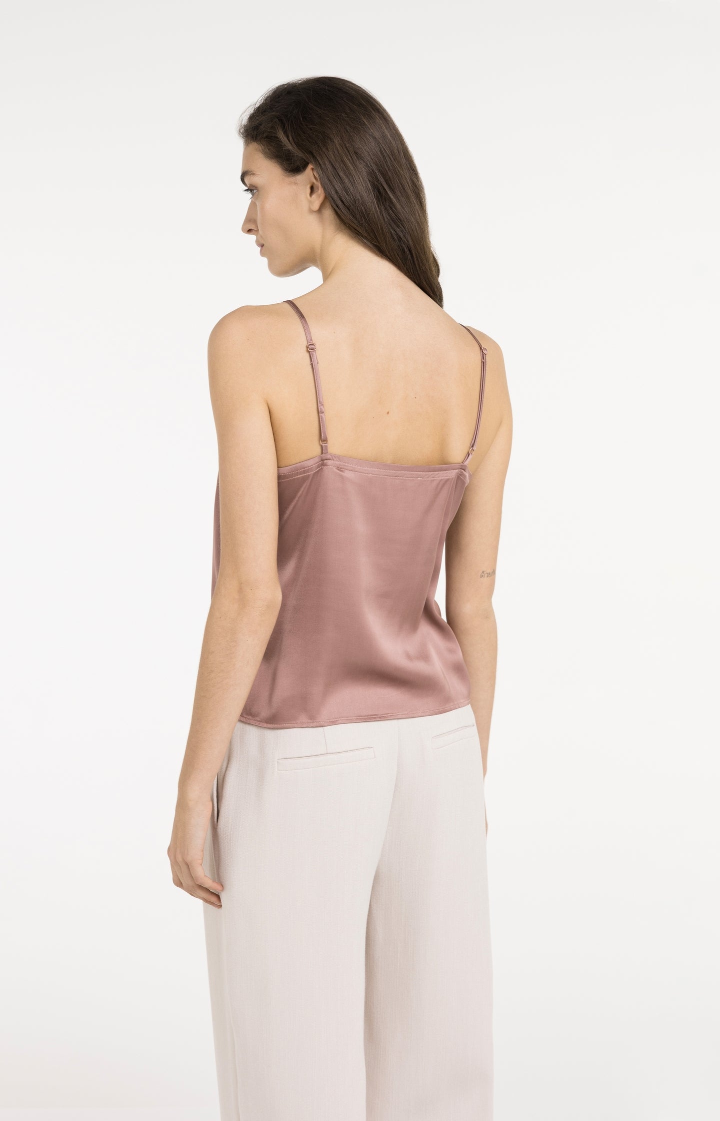 Strappy singlet with subtle V-notch