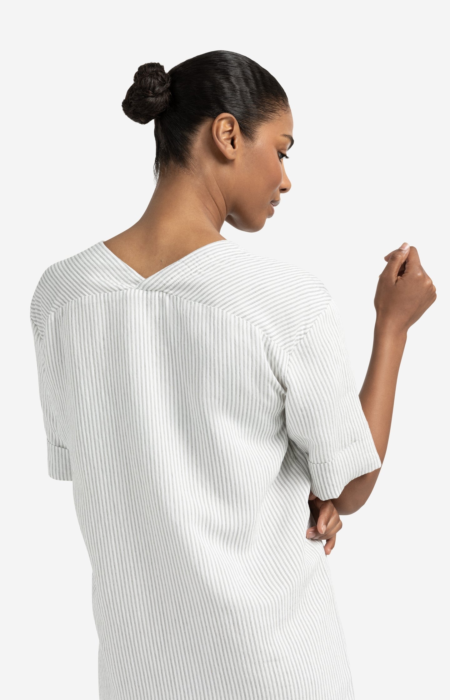 Striped dress with V-neck and crossover back