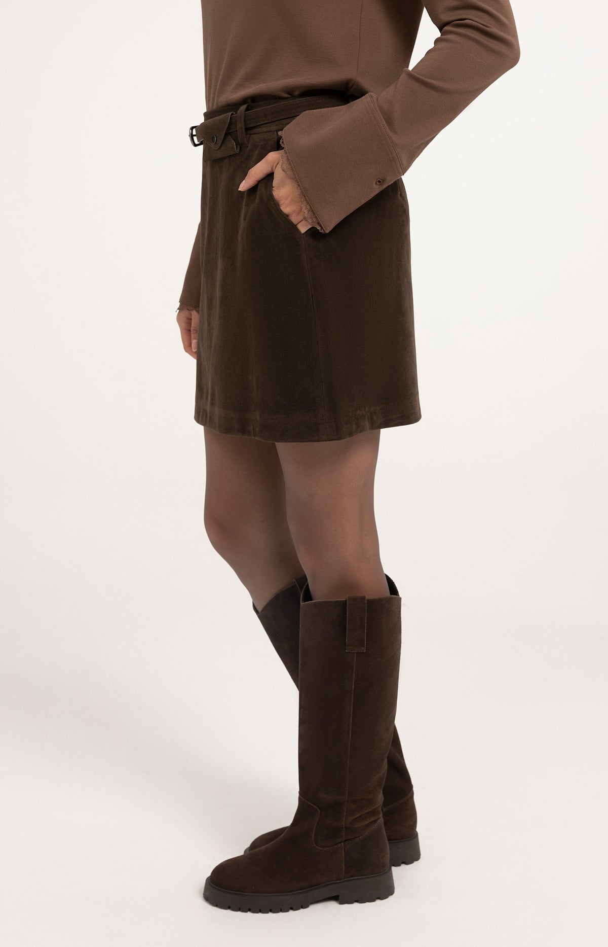 Suedine mini skirt with belt detail - Delicioso Brown