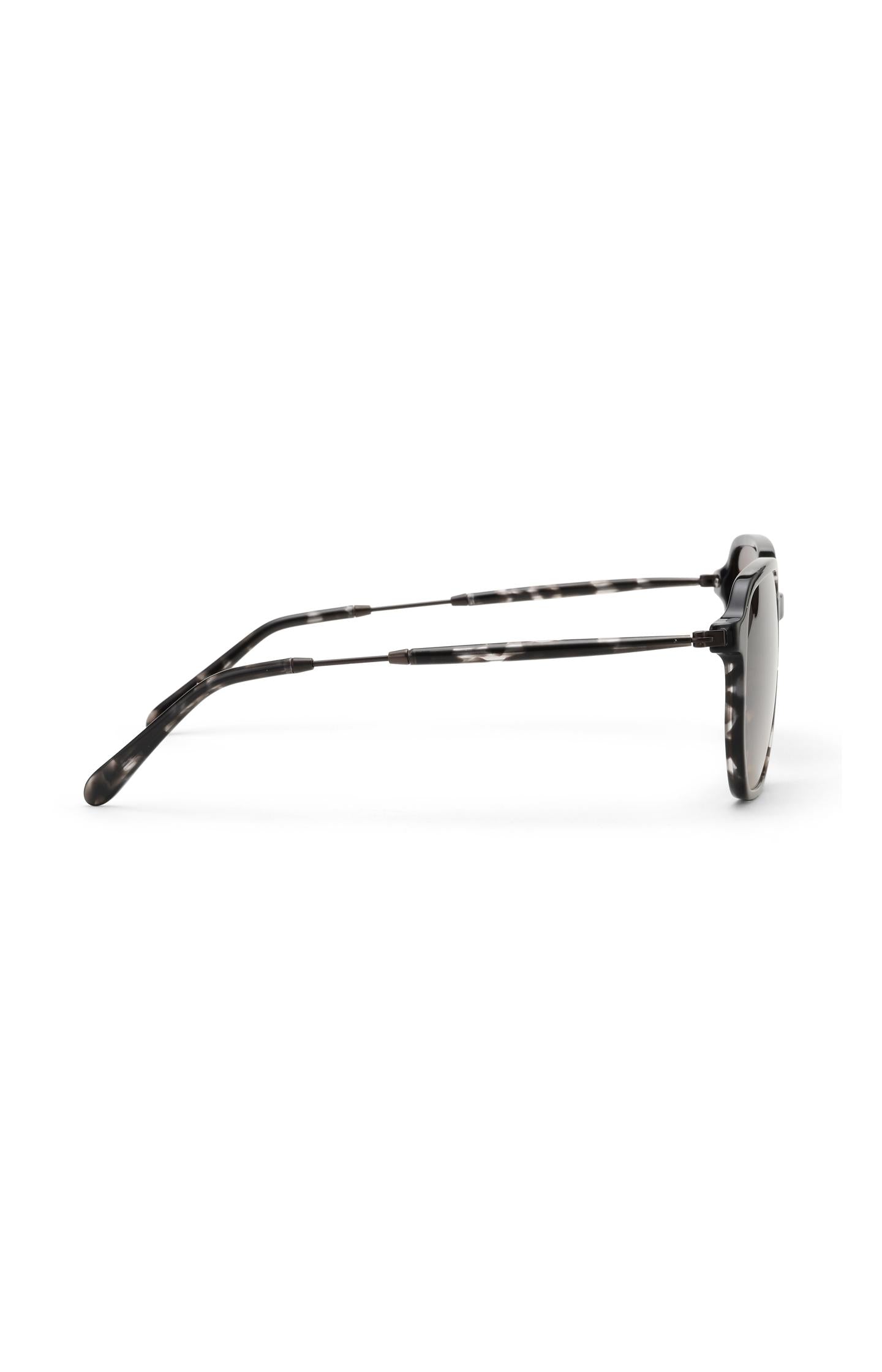 Sunglasses Venice with subtle square frame - Type: product