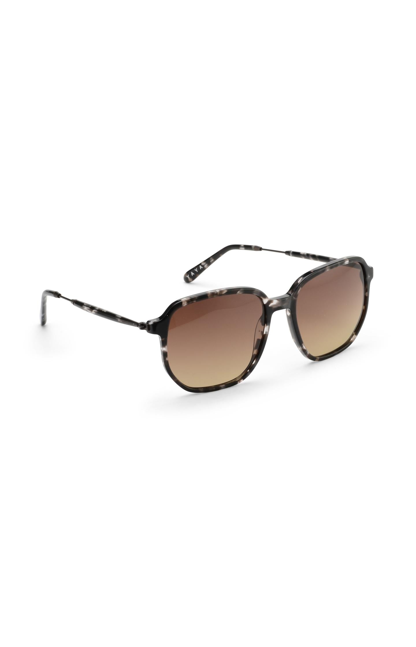 Sunglasses Venice with subtle square frame - Type: product