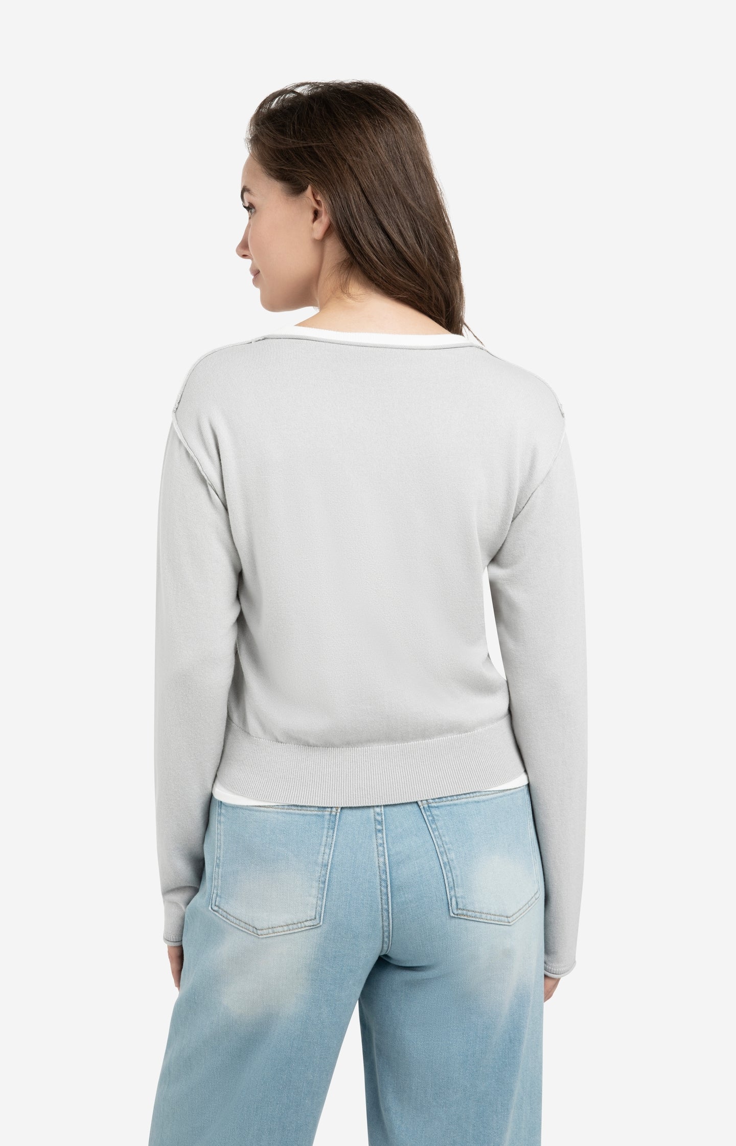 Sweater with layered look and contrast neckline - Type: lookbook