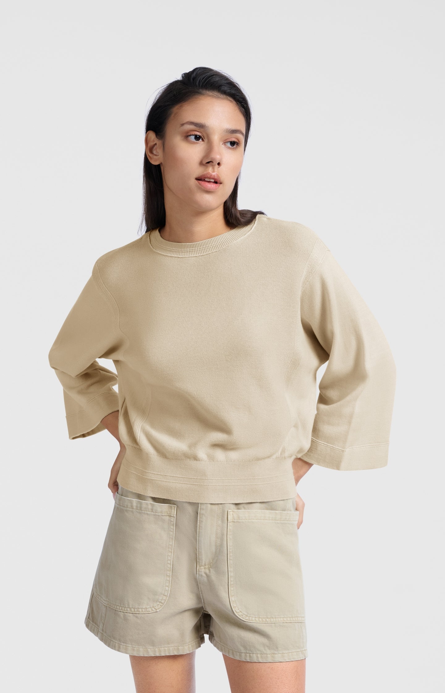 Sweater with mixed textures