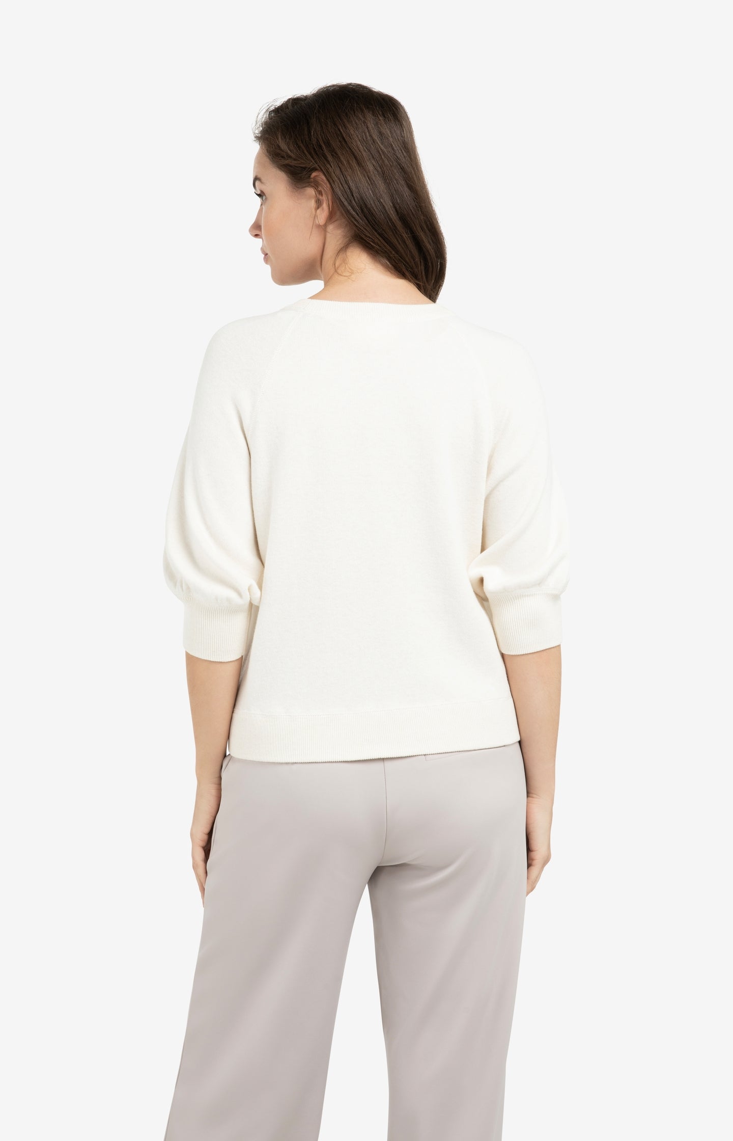 Sweater with raglan sleeves and tonal artwork