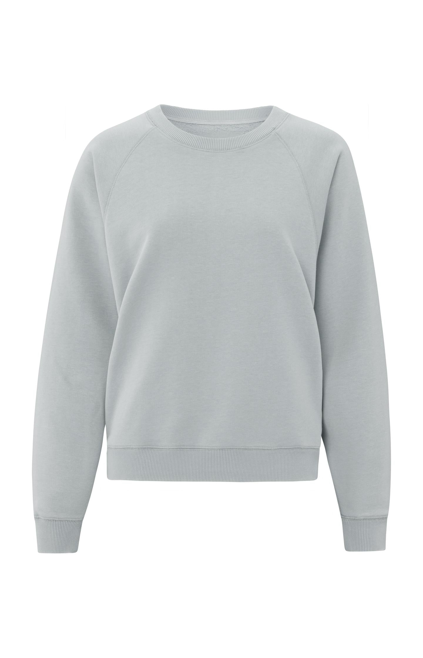 Sweater with round neck and raglan sleeves - Type: product