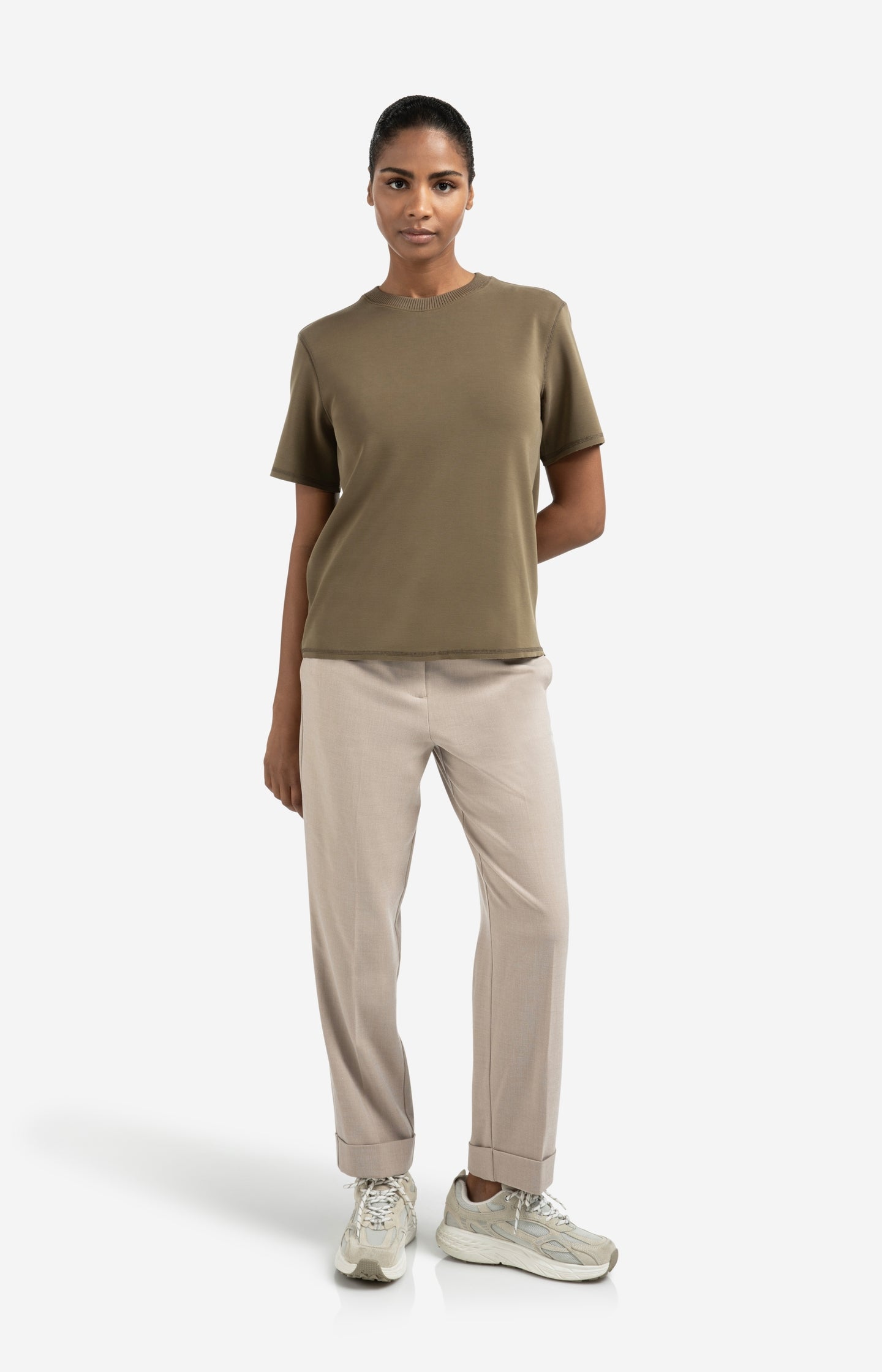 T-shirt with knitted ribbed neckline - Type: lookbook