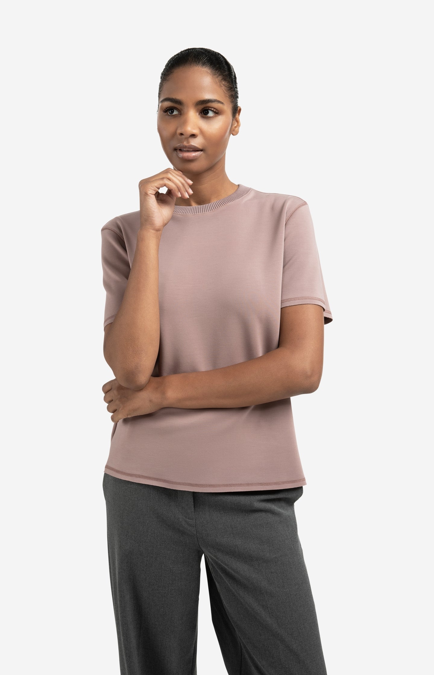 T-shirt with knitted ribbed neckline