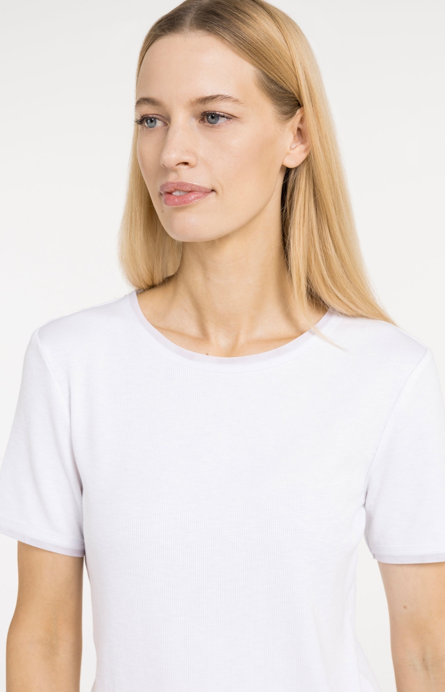 T-shirt with mesh details