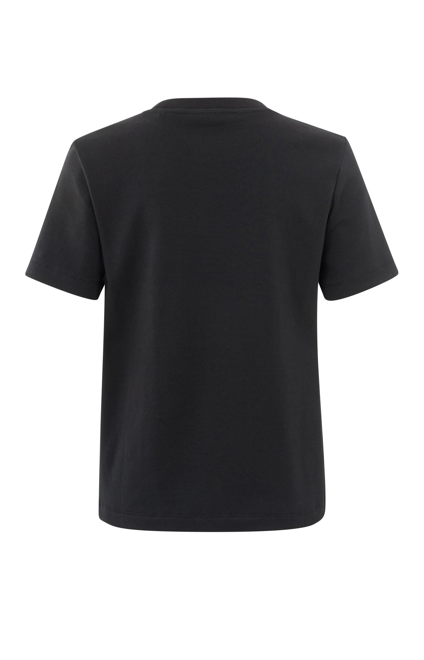 T-shirt with short sleeves, round neck and a relaxed fit