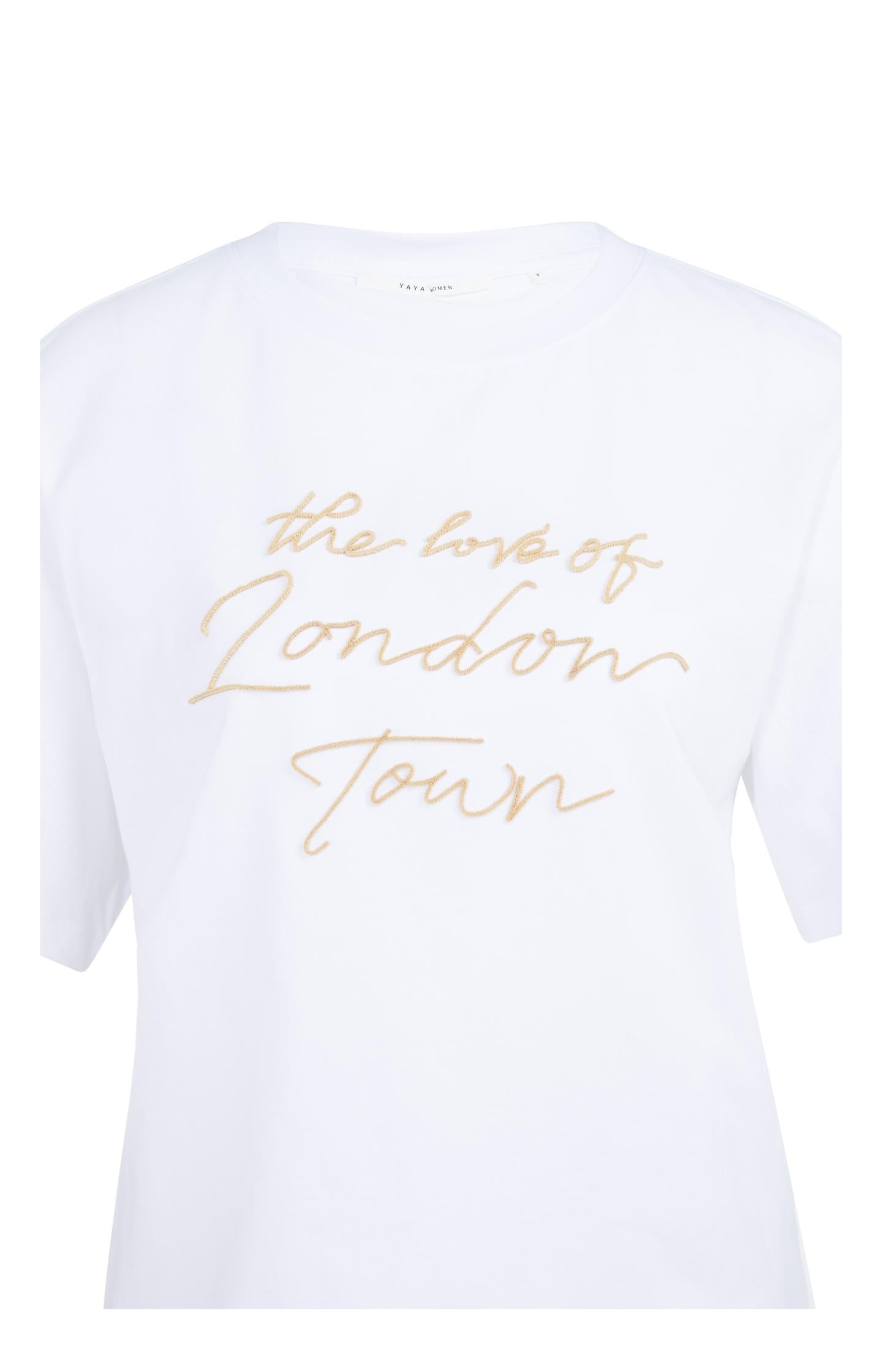 T-shirt with soft flock print and wide sleeves