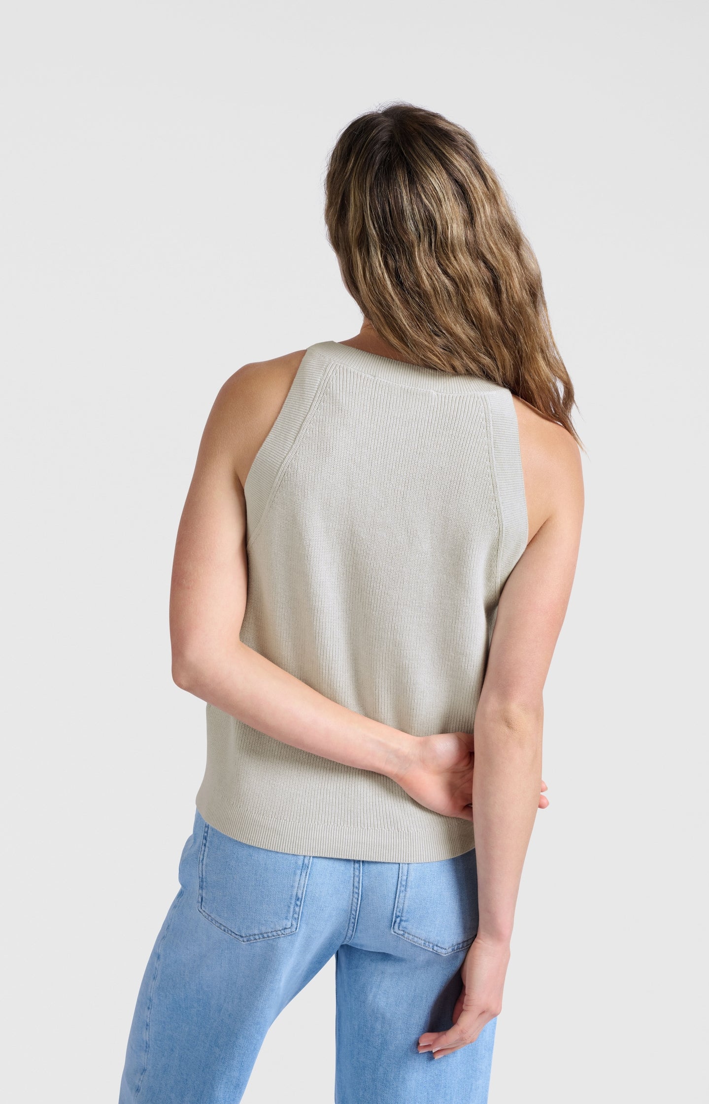 Tanktop with high neckline