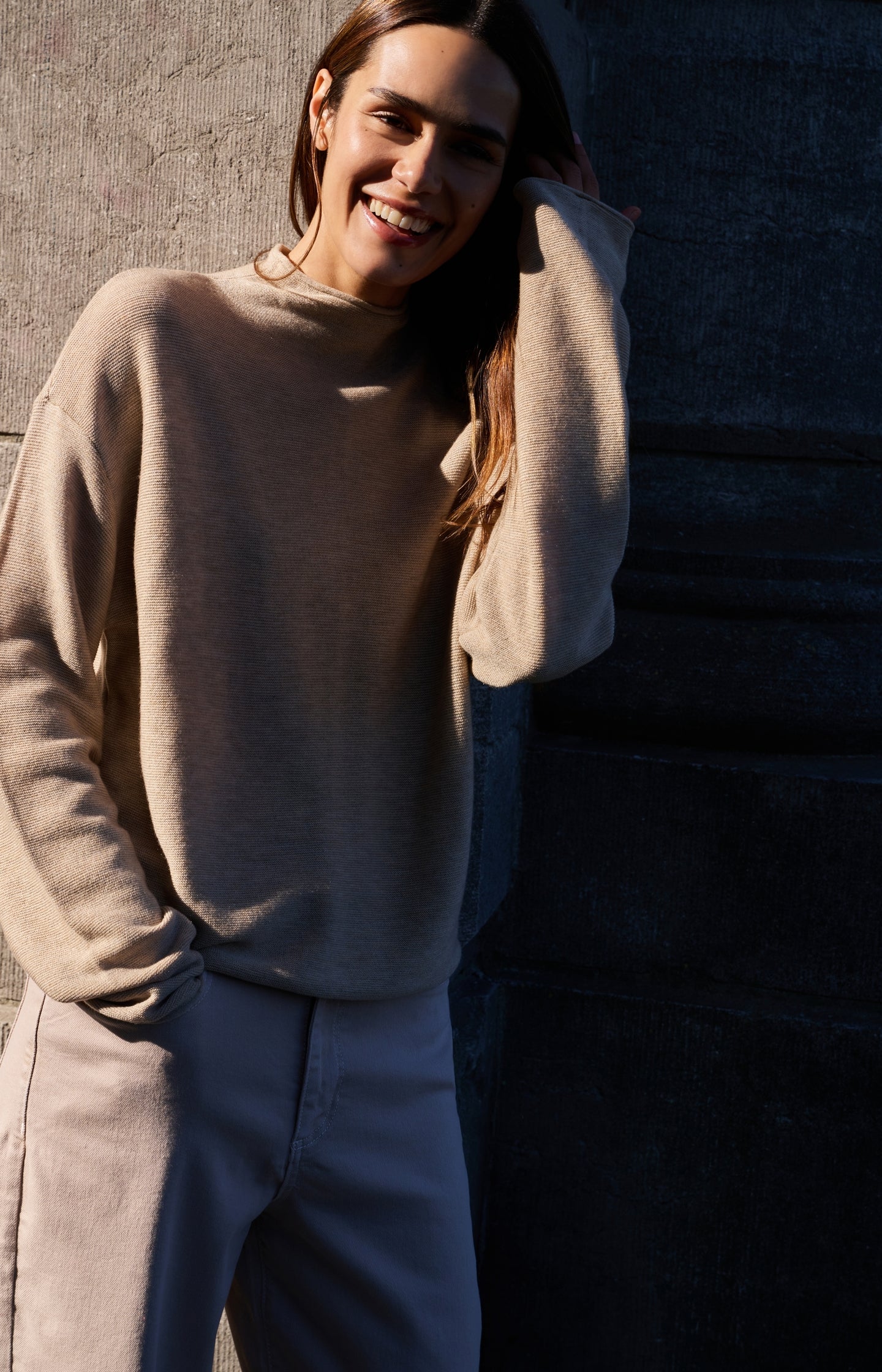 Textured knit sweater with buttoned back - Type: lookbook