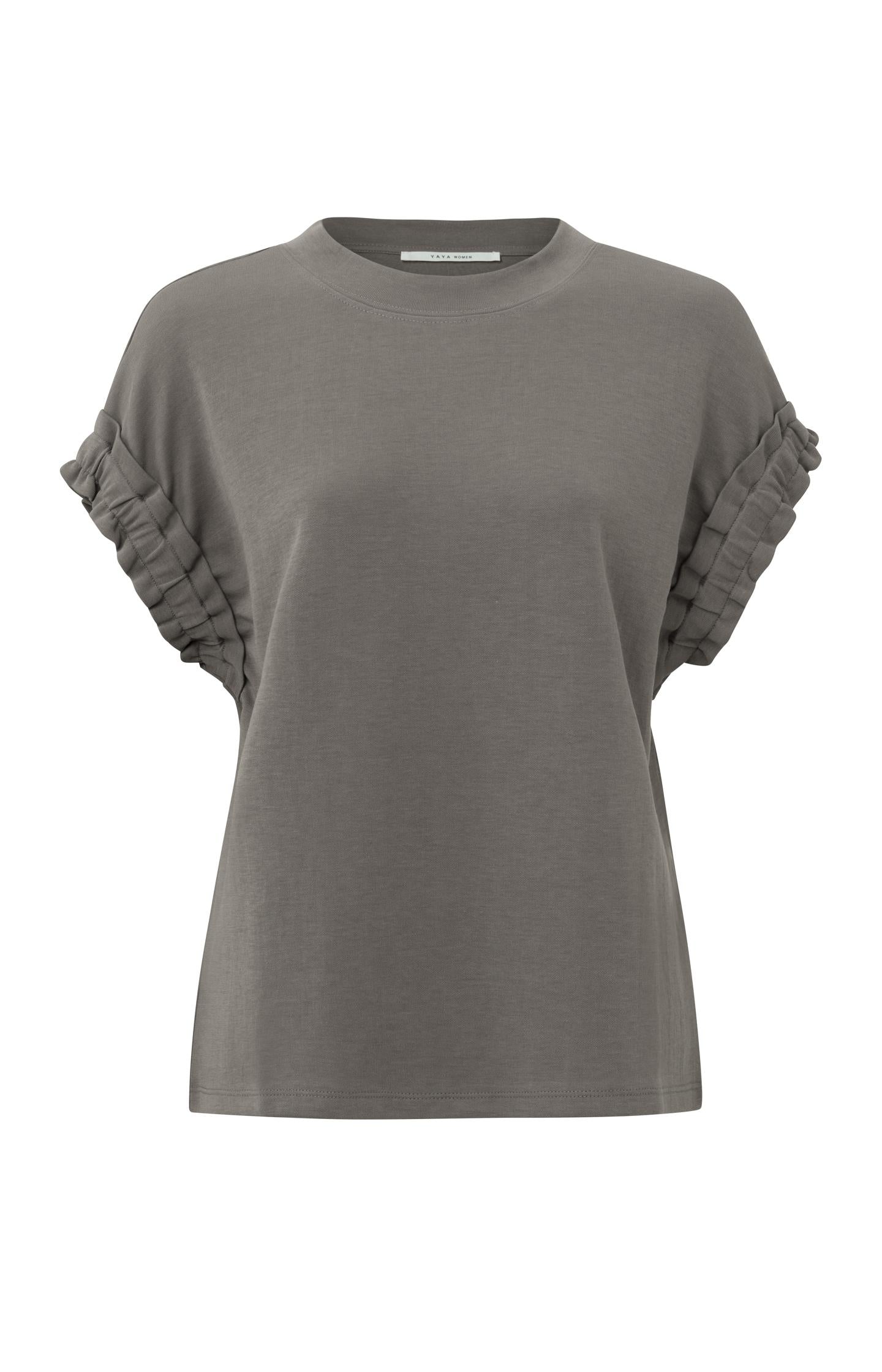 Top with crewneck and short ruffled sleeves - Type: product