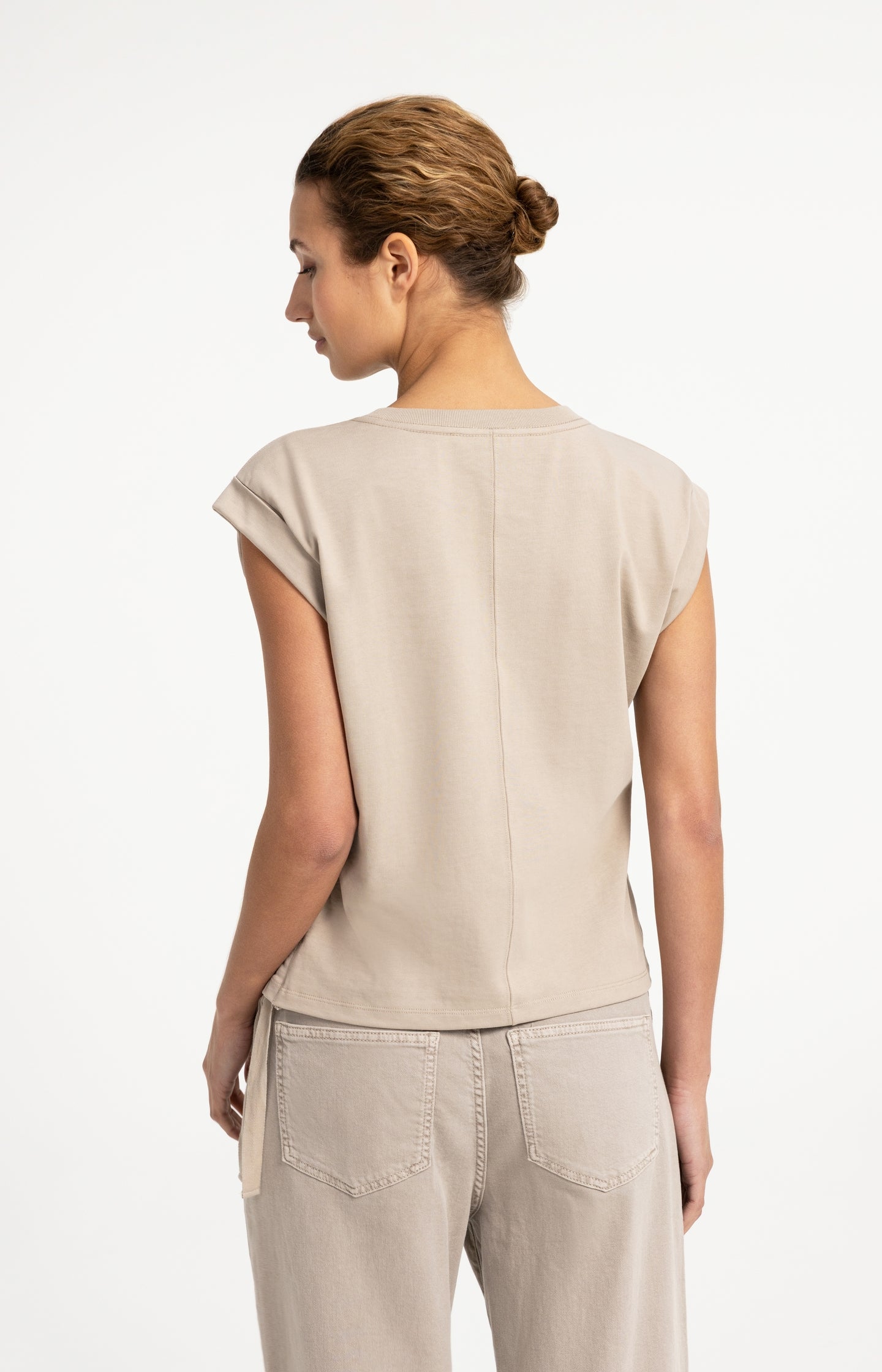 Top with drawstring details and cap sleeves