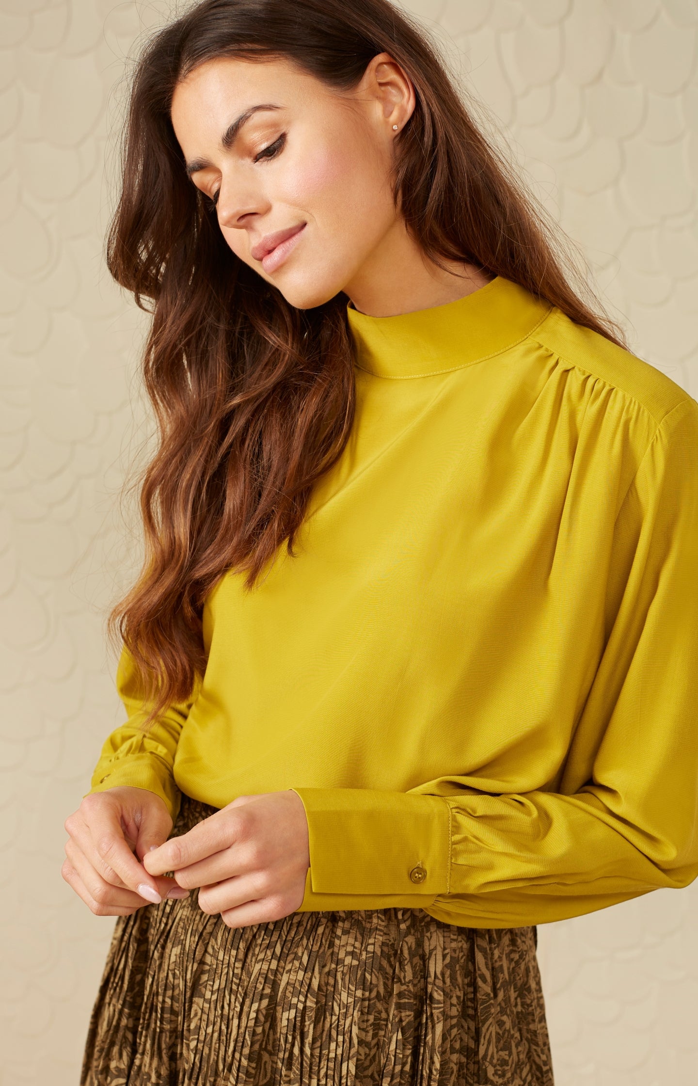 Top with high neck, long puffed sleeves and gathered details - Type: lookbook