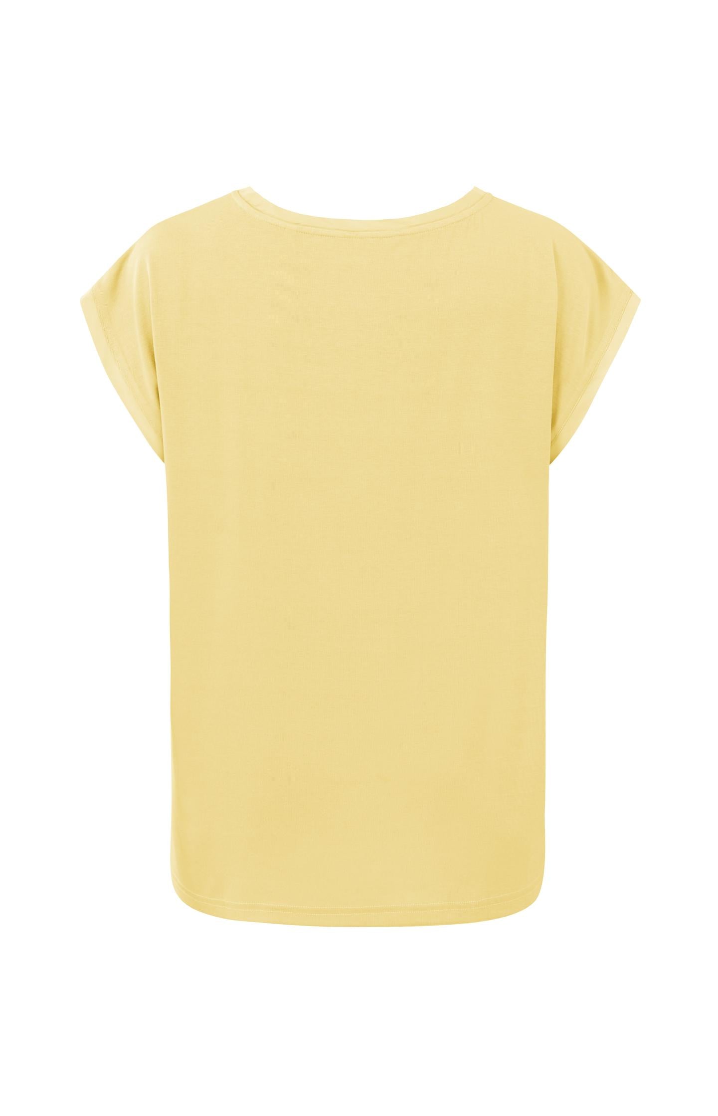 Top with round neck and cap sleeves without shoulder seams