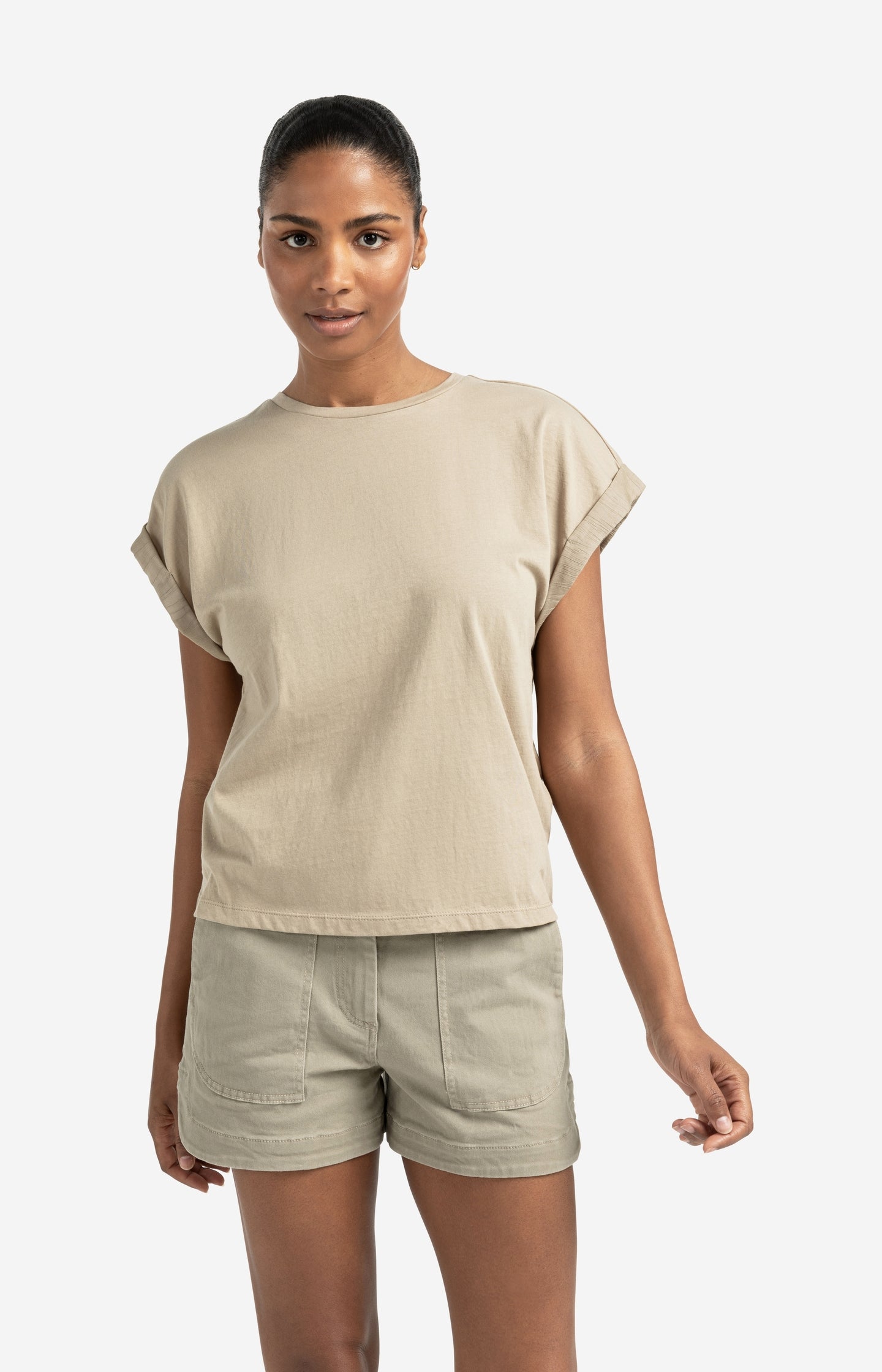 Beige top met ronde hals en korte mouwen met brede geweven manchetten - YAYA