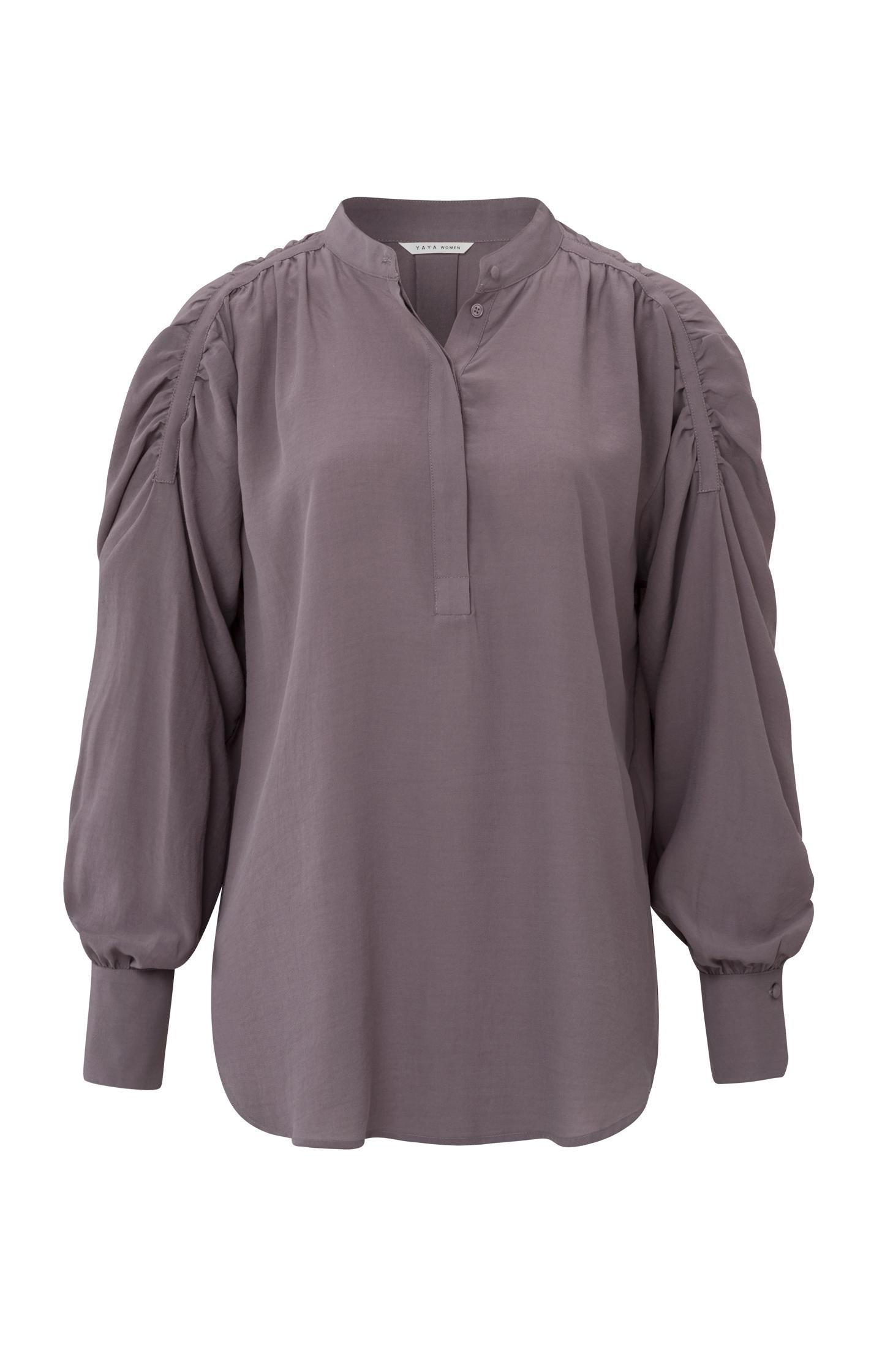 Top with round neck, long puff sleeves and gathered shoulder - Type: product