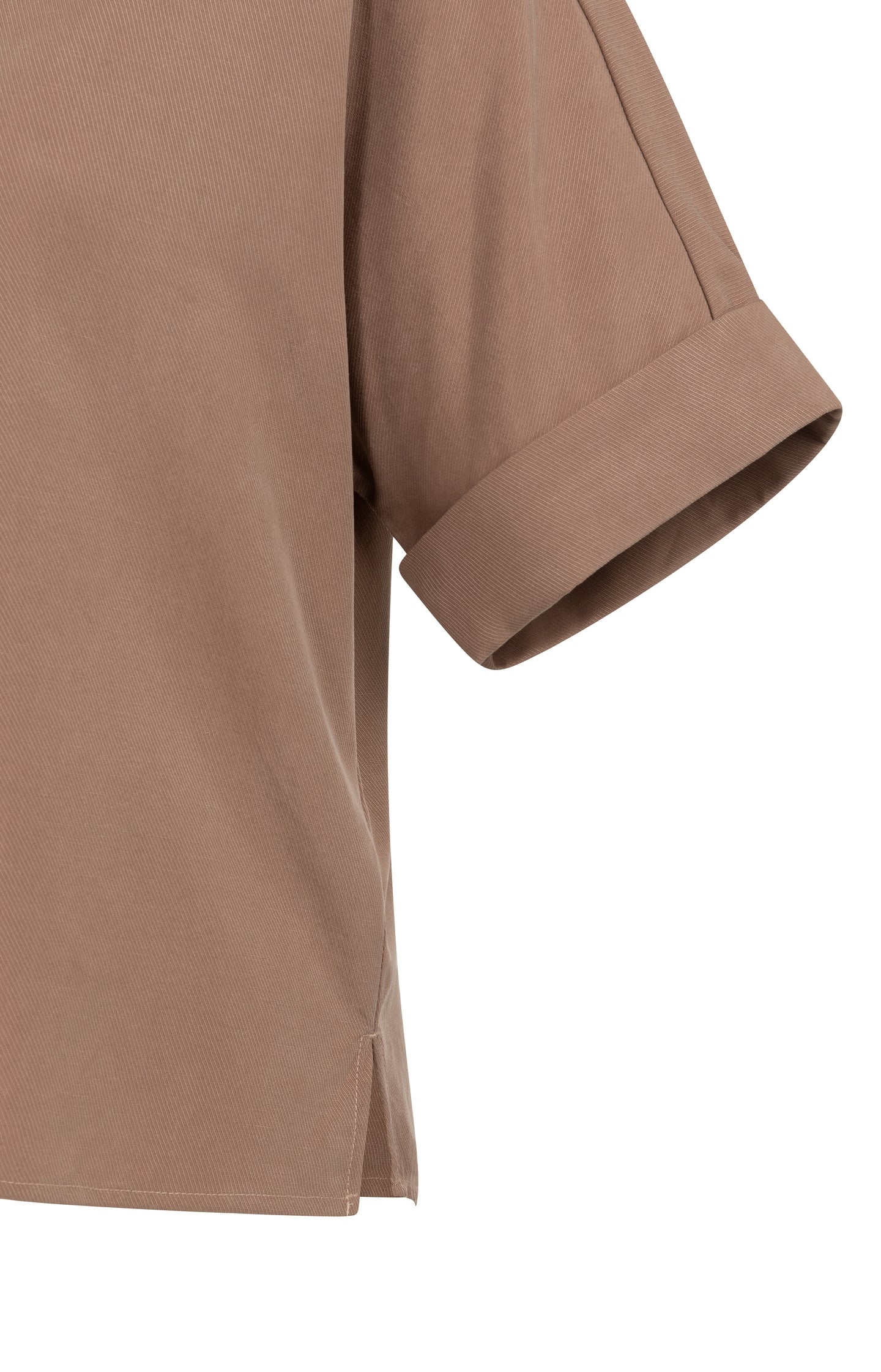 Top with short sleeves and polo collar