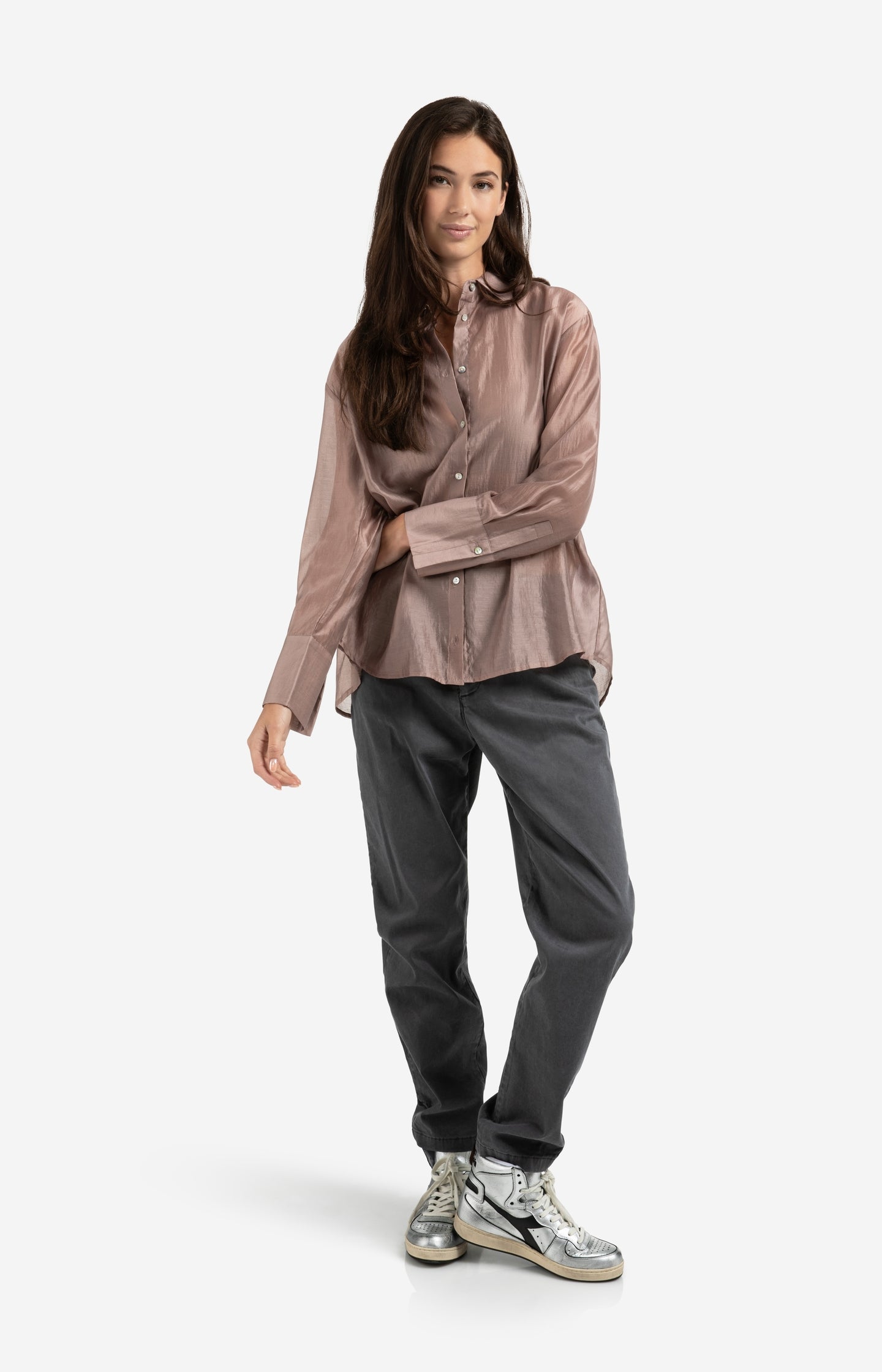 Trousers with pleats and chino pockets - Type: lookbook